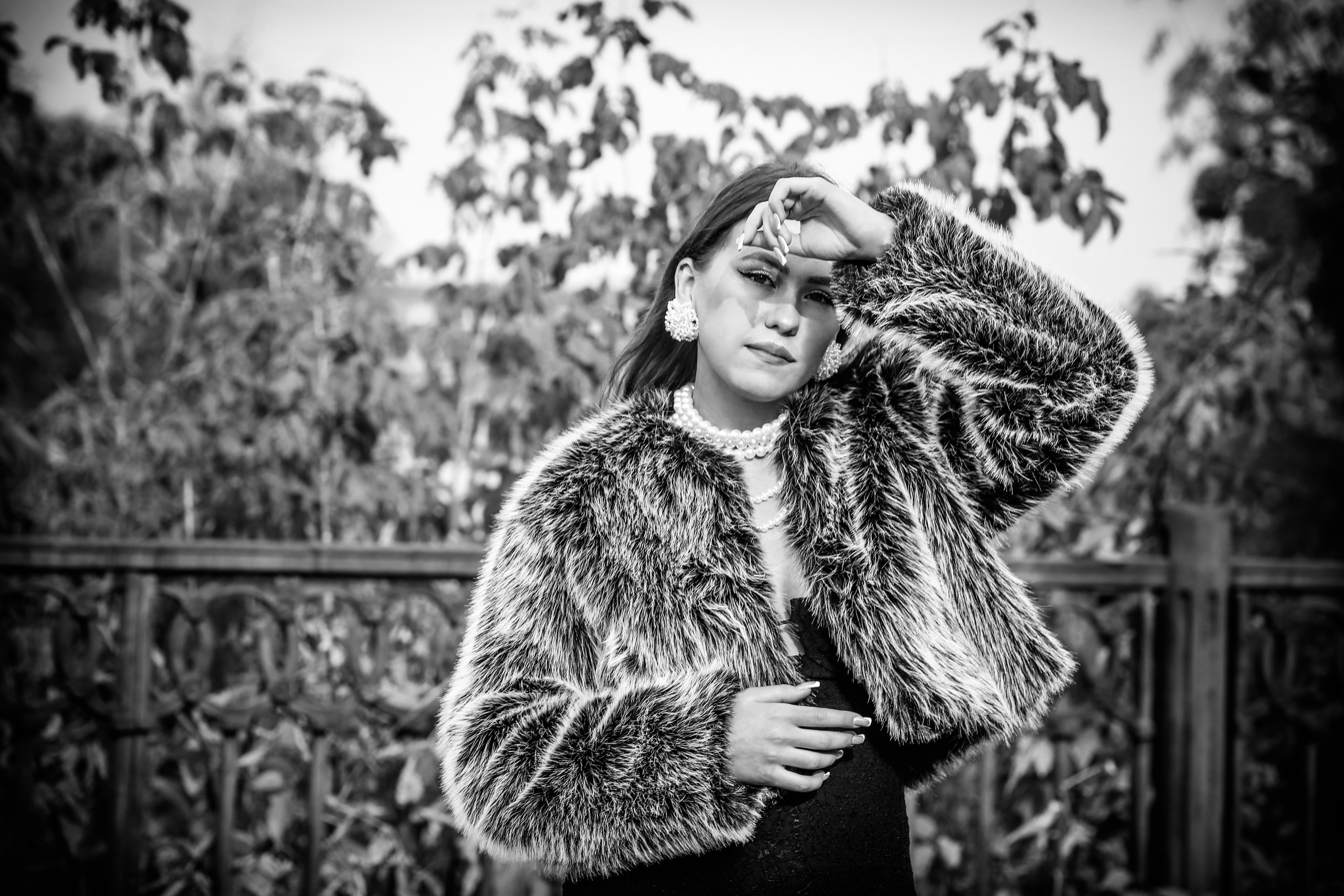 Кристина на прогулке. Фотограф Пермь. Фотосессия в фотостудии Перми и на свежем воздухе