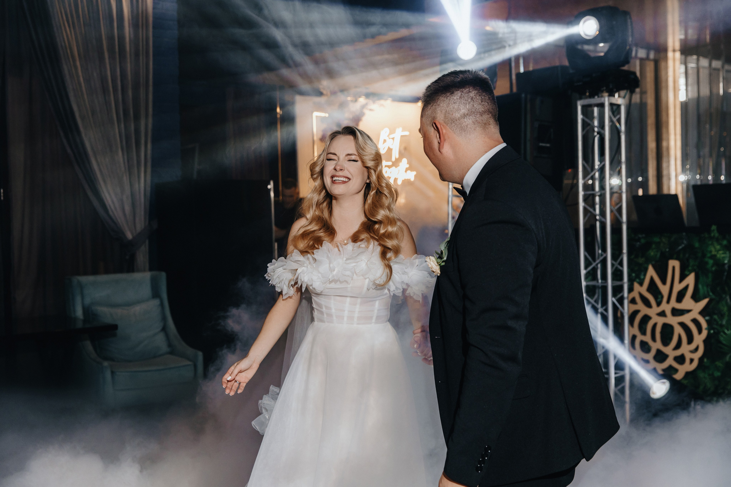 Саша и Миша. Свадебный фотограф и видеограф Когай Дмитрий и Юлия