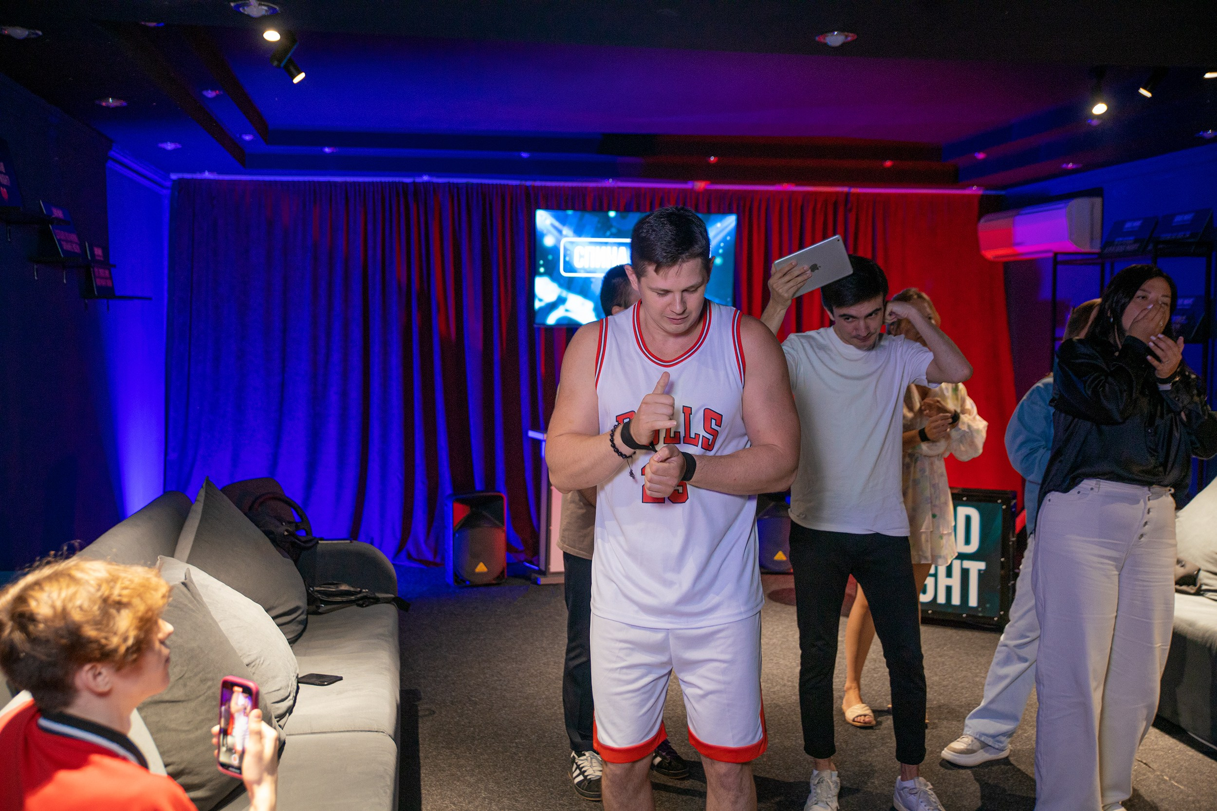 Игра в Good night. Фотограф Тюмень