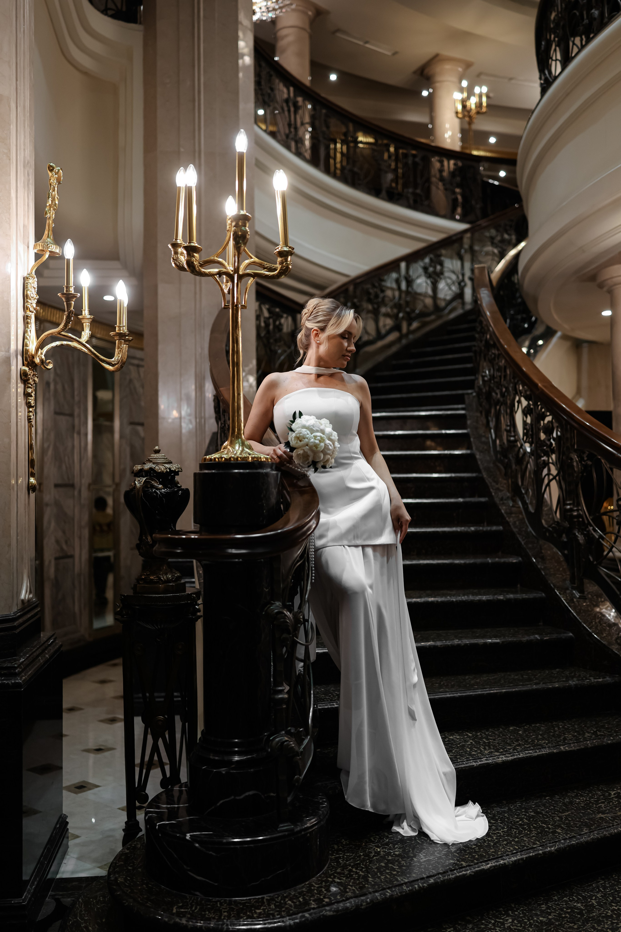 Laura and Artem's Wedding at the St. Regis Hotel. Свадебный фотограф в Москве Людмила Яковлева