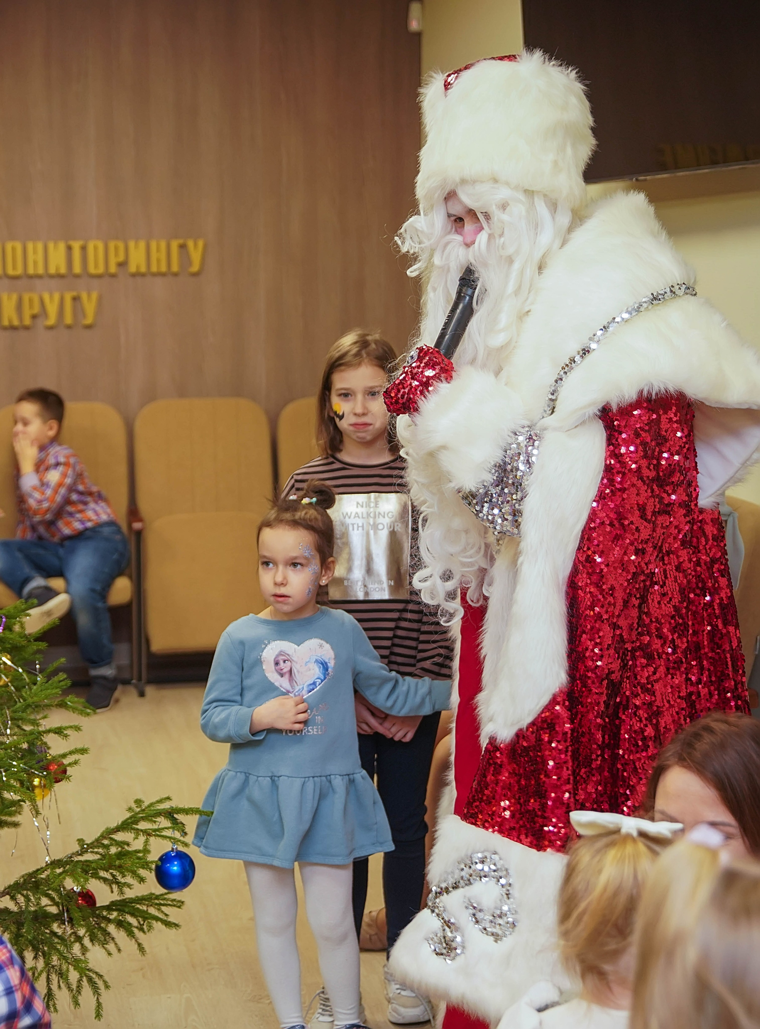 Елка НБД банк. Семейный и детский фотограф в Нижнем Новгороде