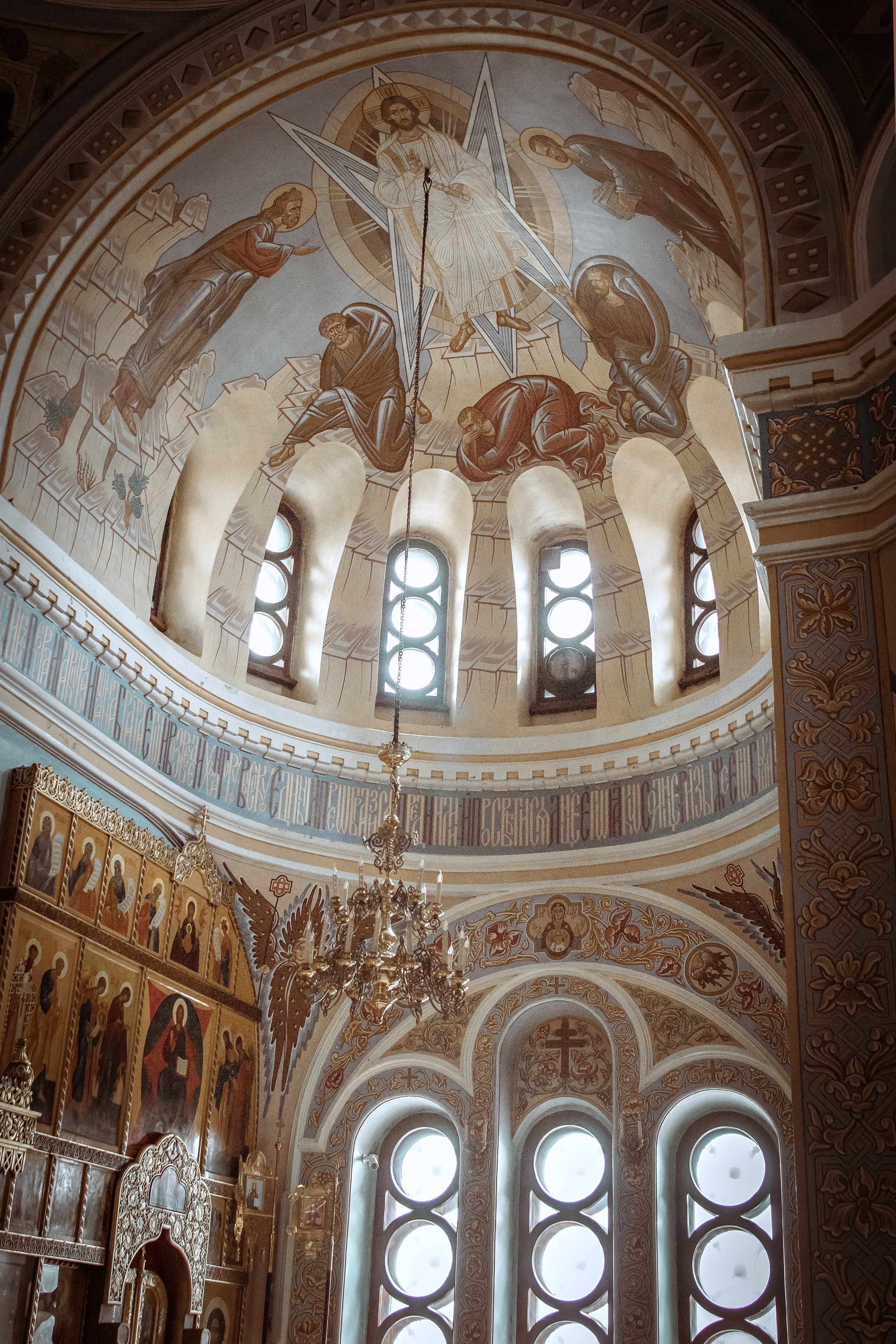 Собор во имя Александра Невского (Красный проспект, 1А). Фотограф на Крещение и Венчание, Анна Щебетова, Новосибирск