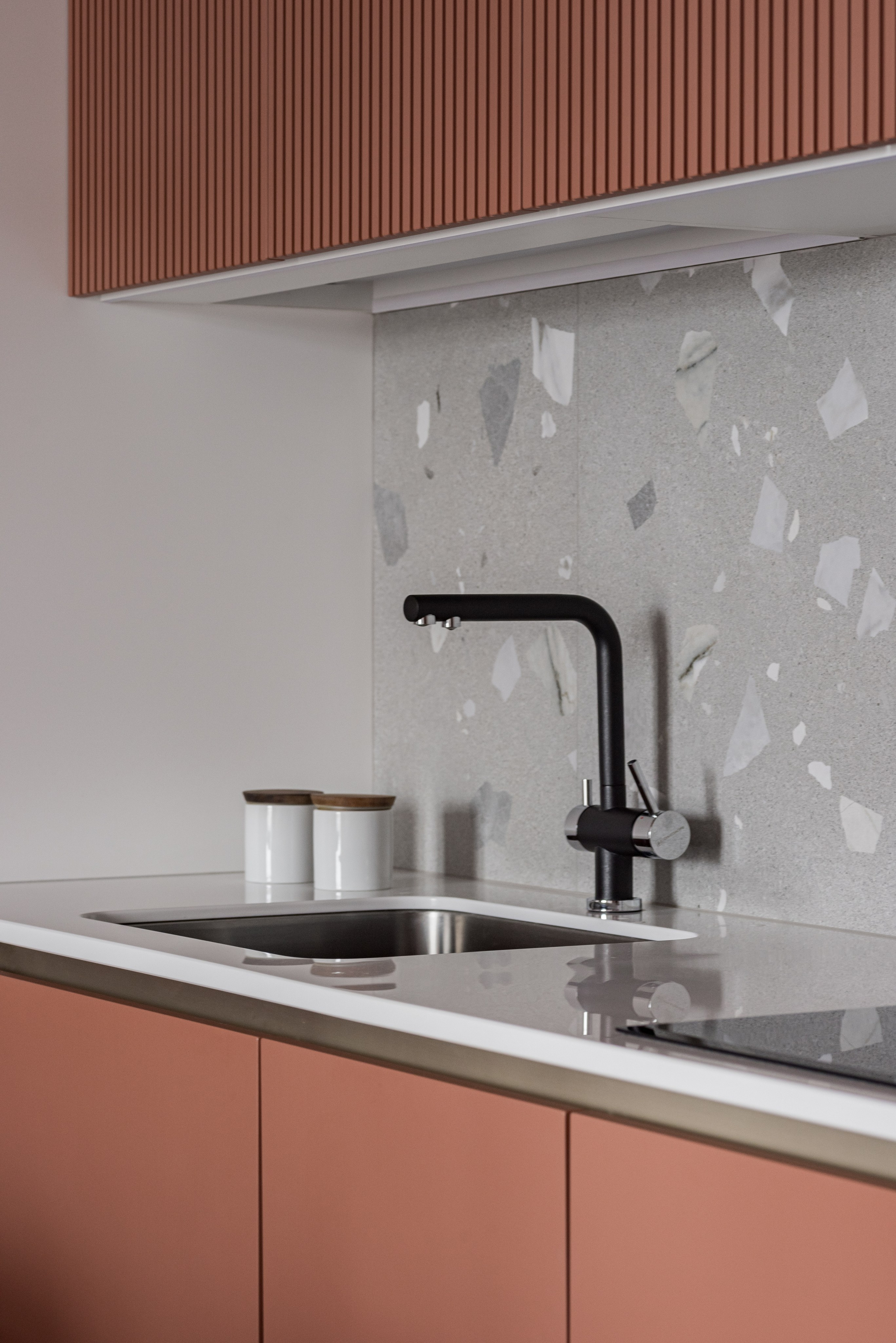 Квартира для молодого человека. Дизайнер Анна Хащенко. Мебель на заказ