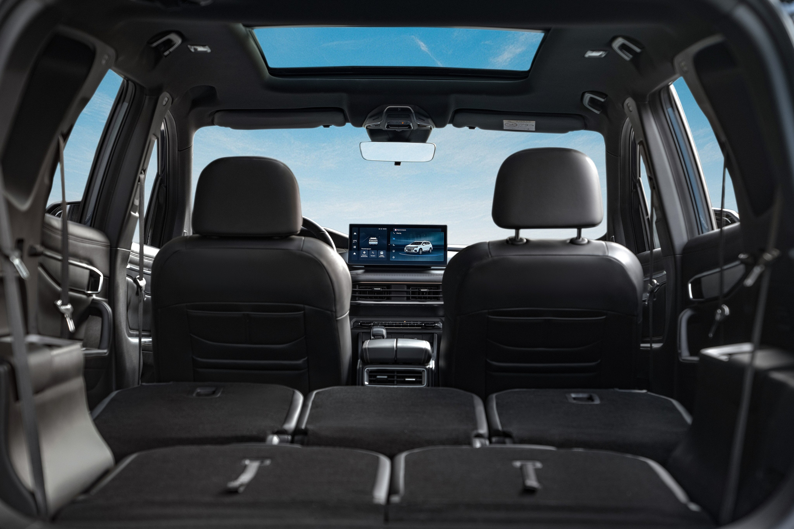 Geely Okavango (салон). Рекламный и портретный фотограф в Алматы, обучение для фотографов — Равиль Абушаев