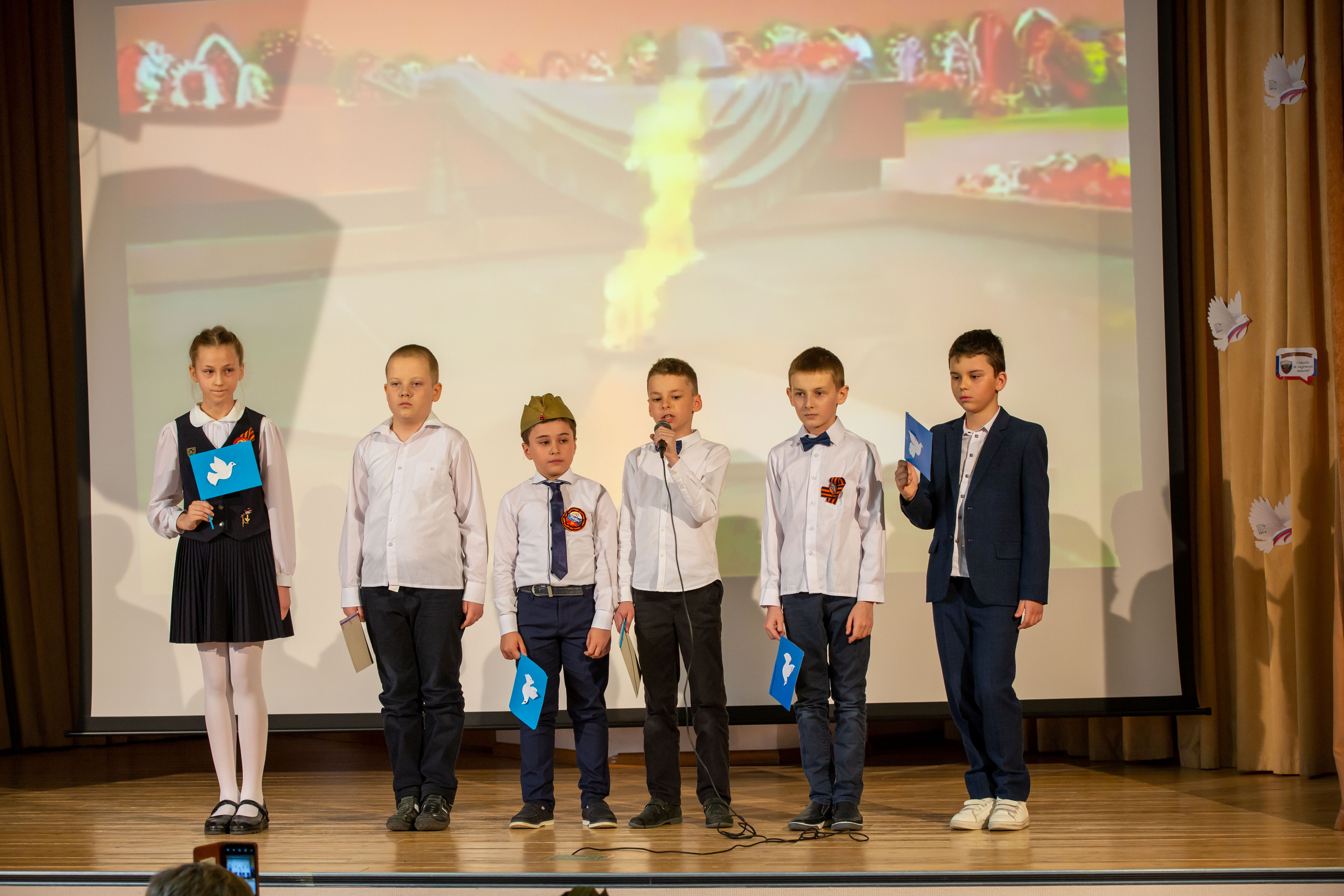 Праздник в школе. Школьный и детсадовский фотограф Москва. Детский фотограф