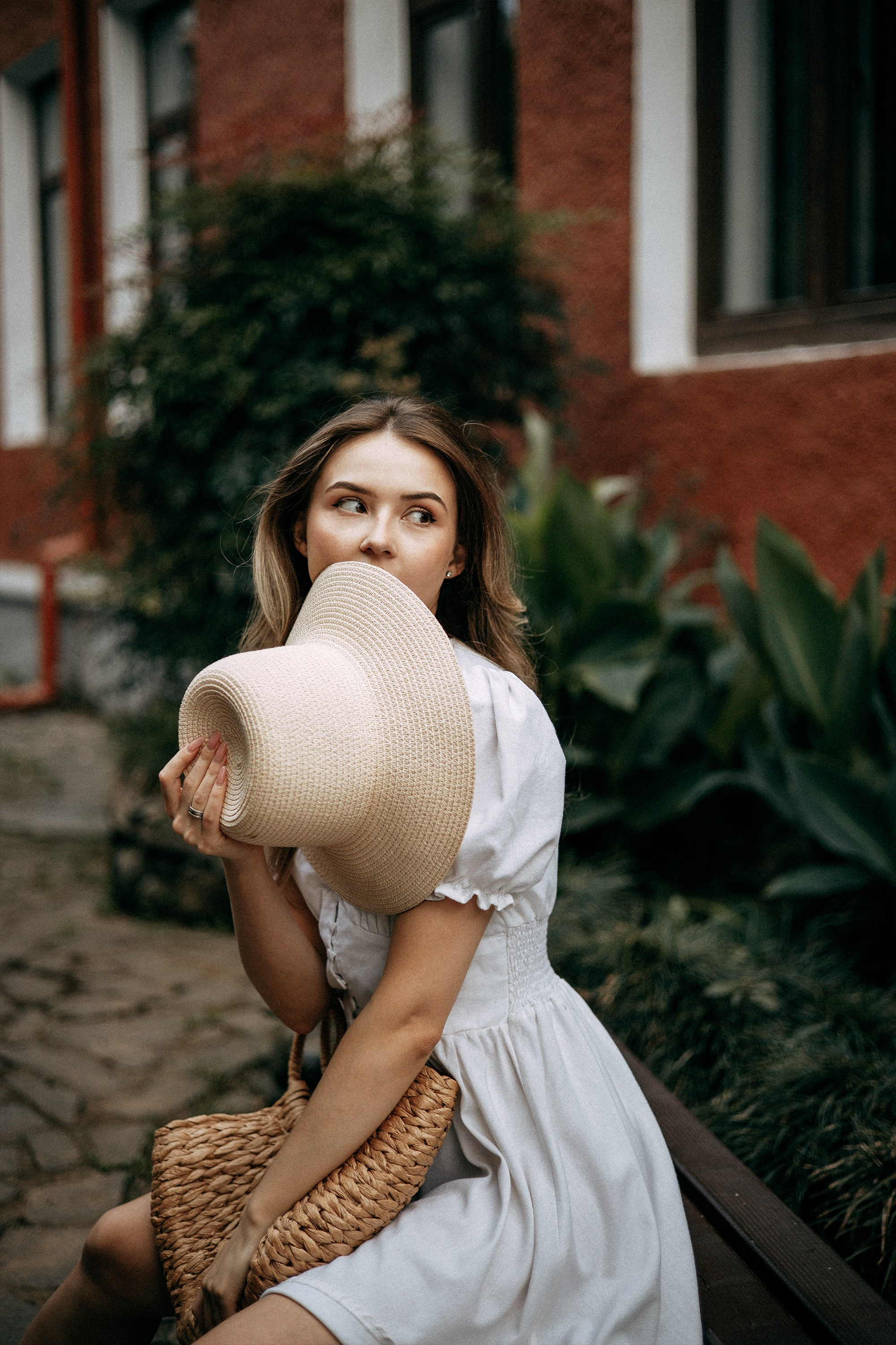 Фотосессия с гортензиями в Батуми