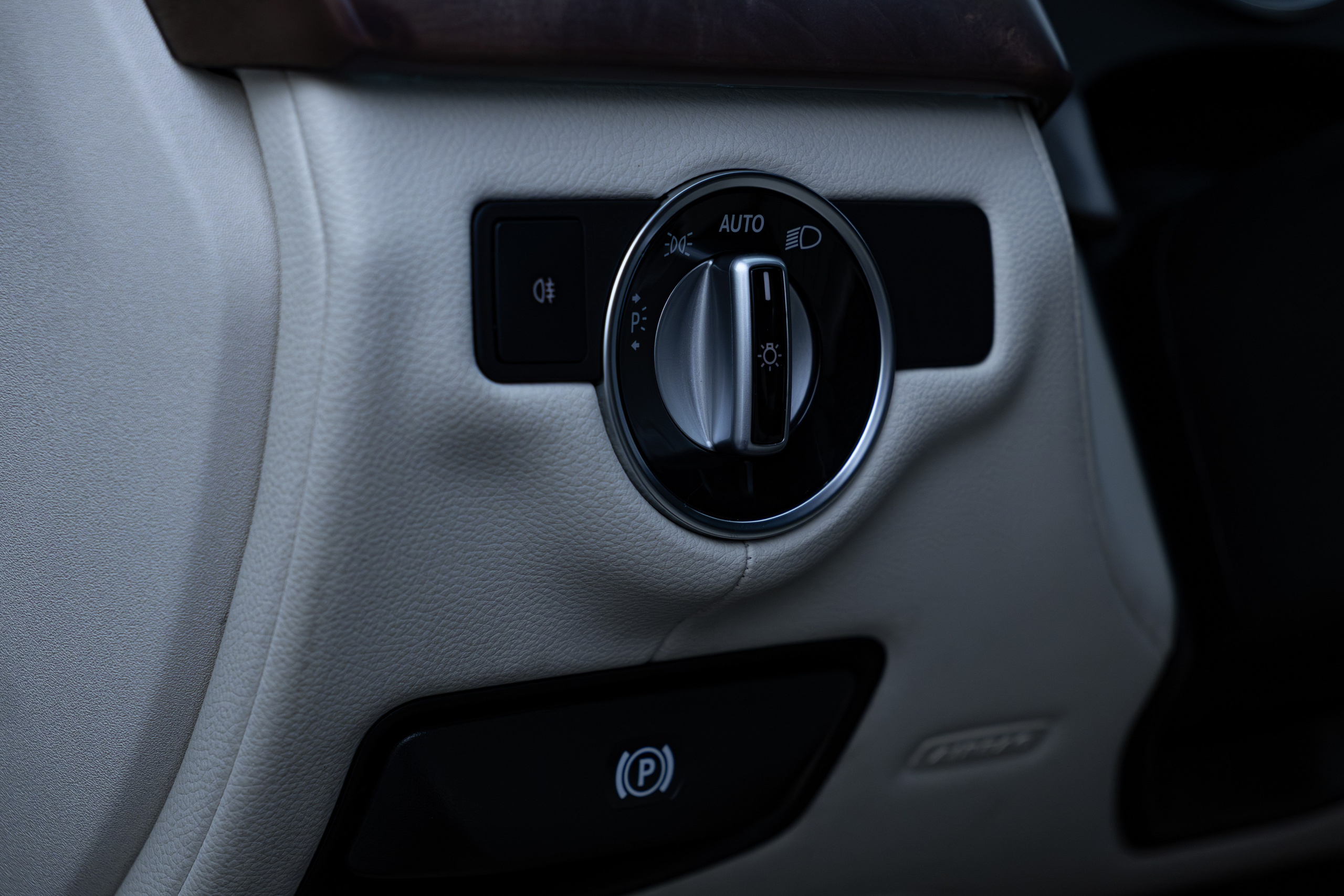 Mercedes-Benz CLS. Photo-nk