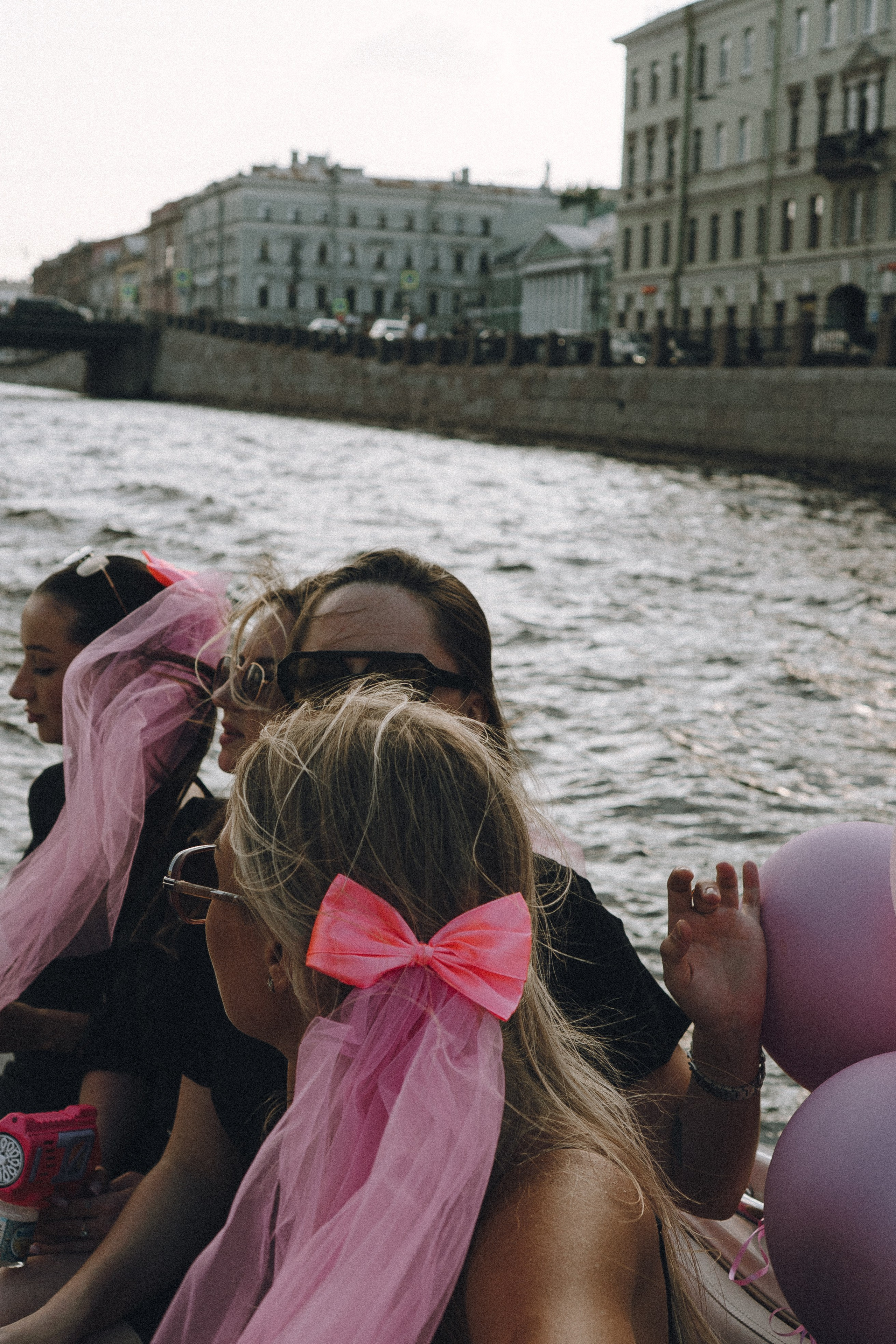 ДЕВИЧНИК НА КАТЕРЕ. Профессиональный фотограф, Санкт-Петербург — Виктория Богомолова