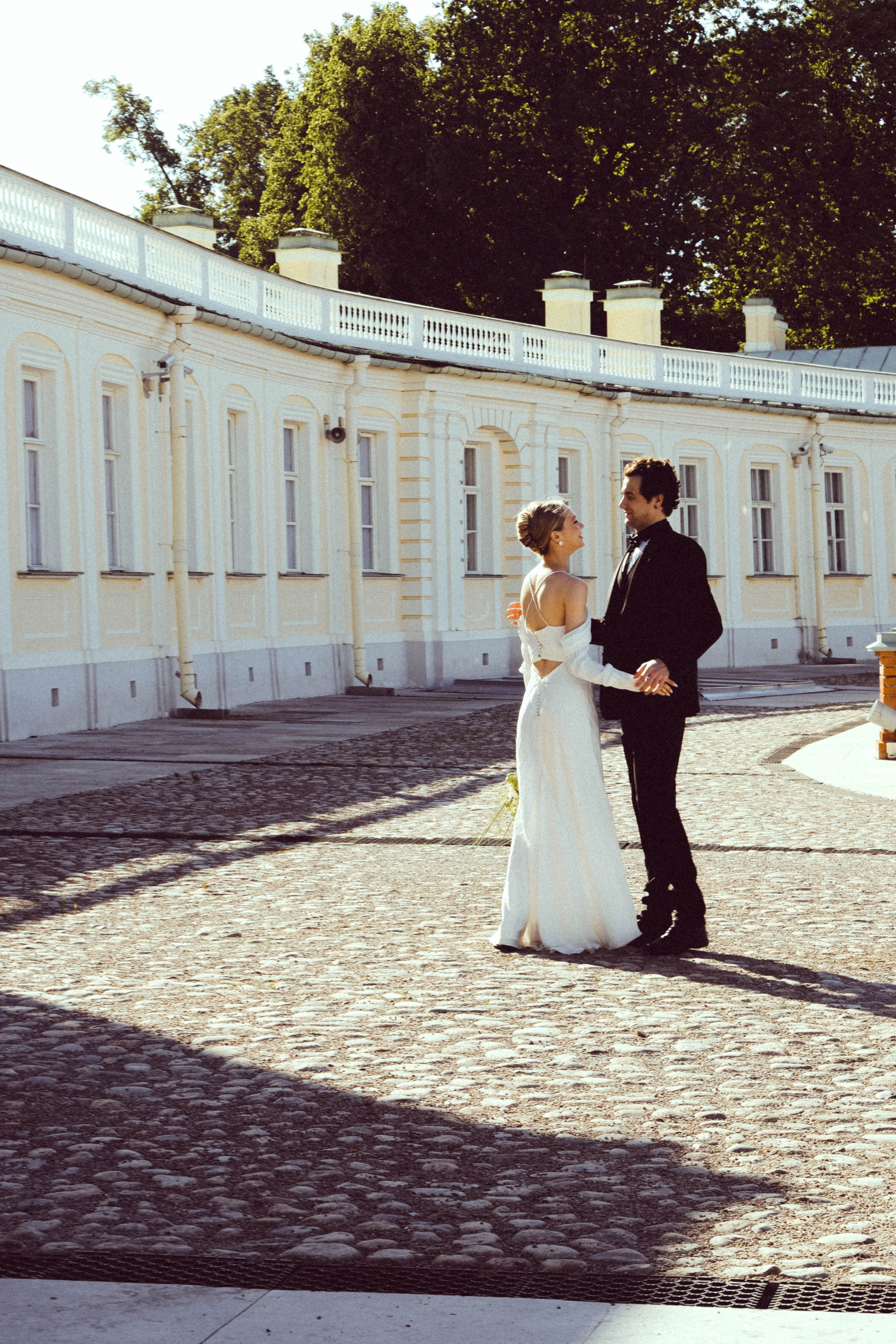 СВАДЕБНАЯ СЬЕМКА В ПАРКЕ ОРАНИЕНБАУМ. Профессиональный фотограф, Санкт-Петербург — Виктория Богомолова