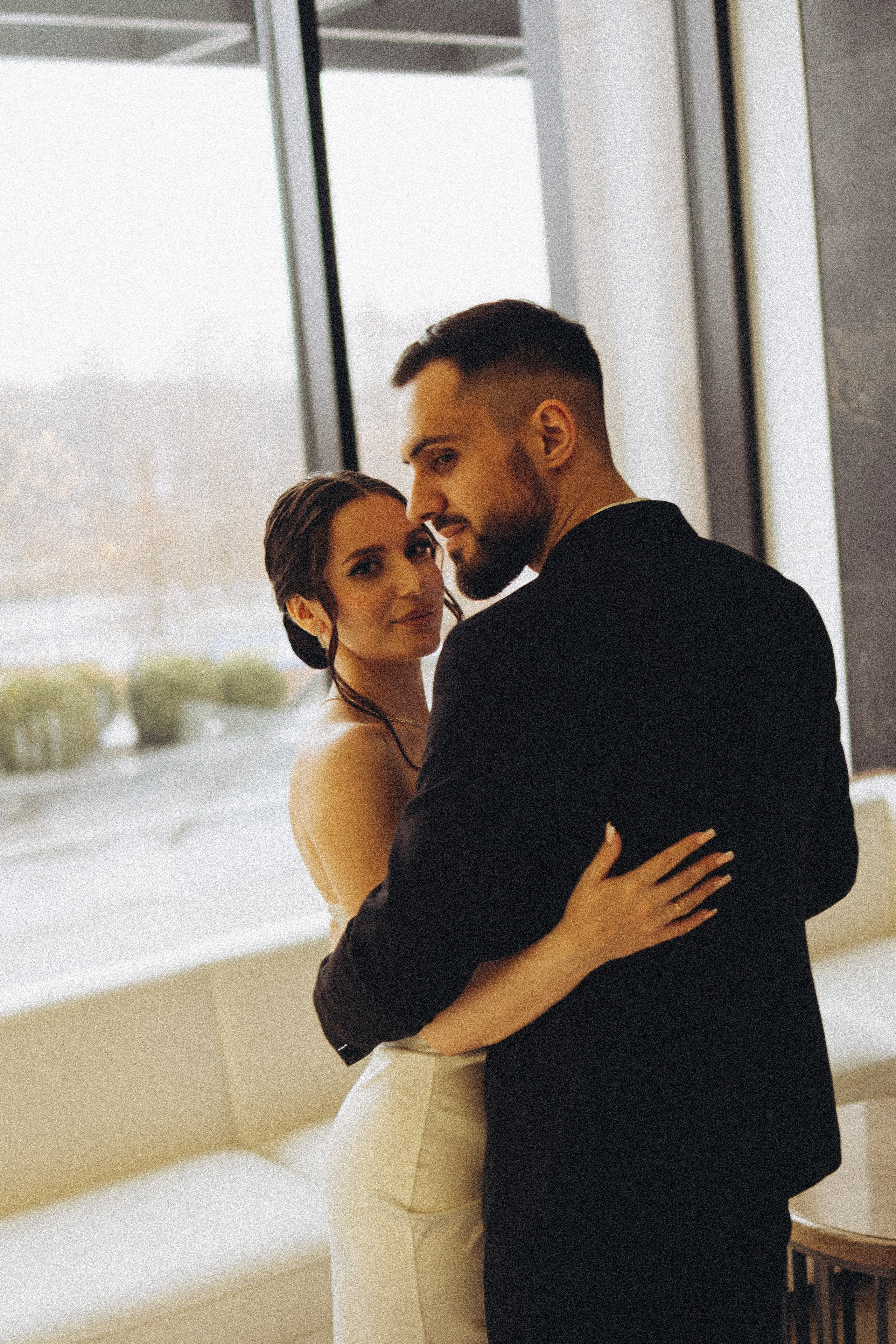 СВАДЕБНАЯ СЬЕМКА СБОРОВ ЖЕНИХА И НЕВЕСТЫ В ОТЕЛЕ И ТАКЖЕ ФОТОСЕССИИЯ В ОТЕЛЕЕ МЕГАПОЛИС БРЯНСК. Профессиональный фотограф, Санкт-Петербург — Виктория Богомолова