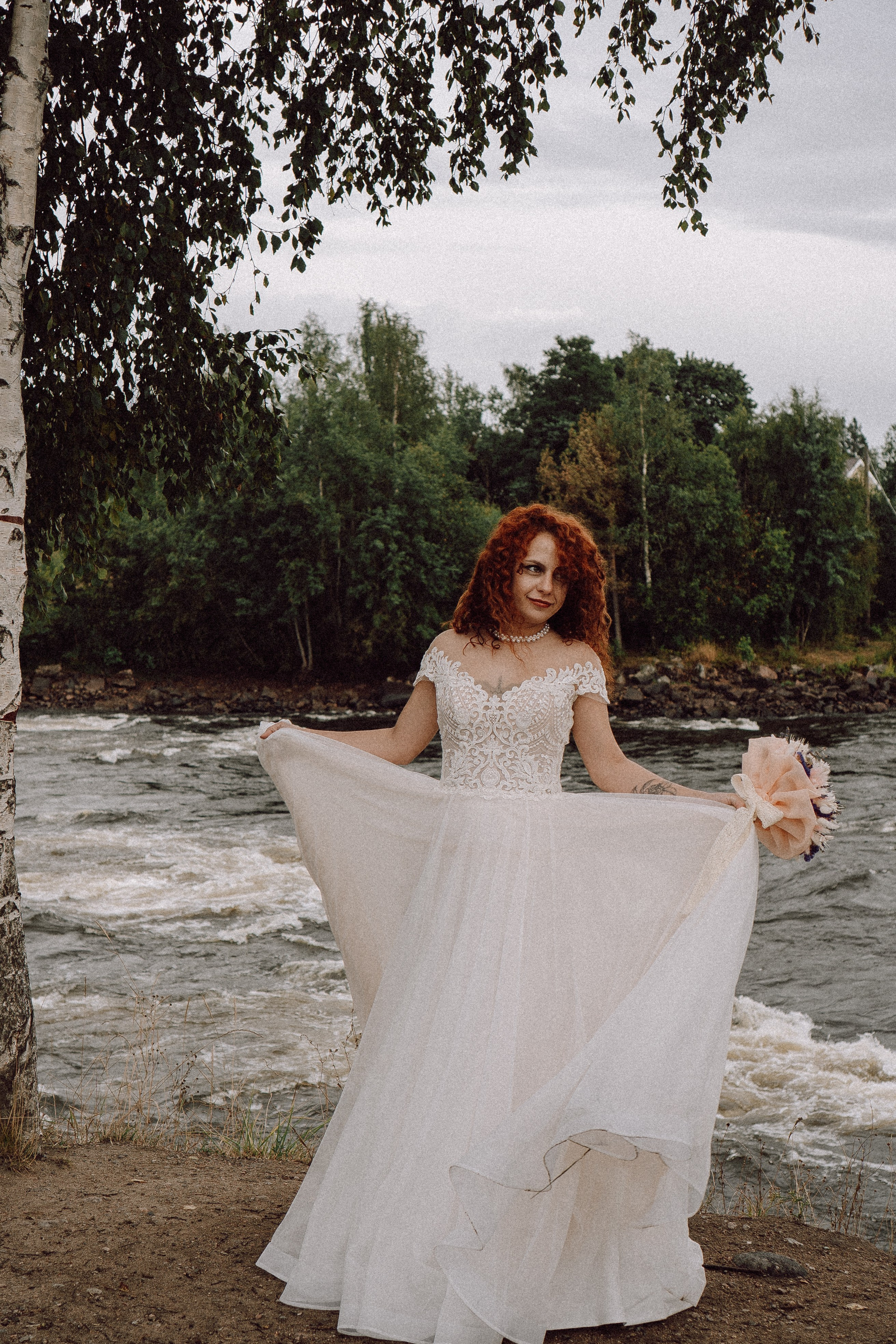 СВАДЕБНАЯ ФОТОСЕССИИЯ ПАРЫ В ГОРОДЕ ПРИОЗЕРСК В СОСНОВОМ ЛЕСУ И С ПИКАПОМ. Профессиональный фотограф, Санкт-Петербург — Виктория Богомолова