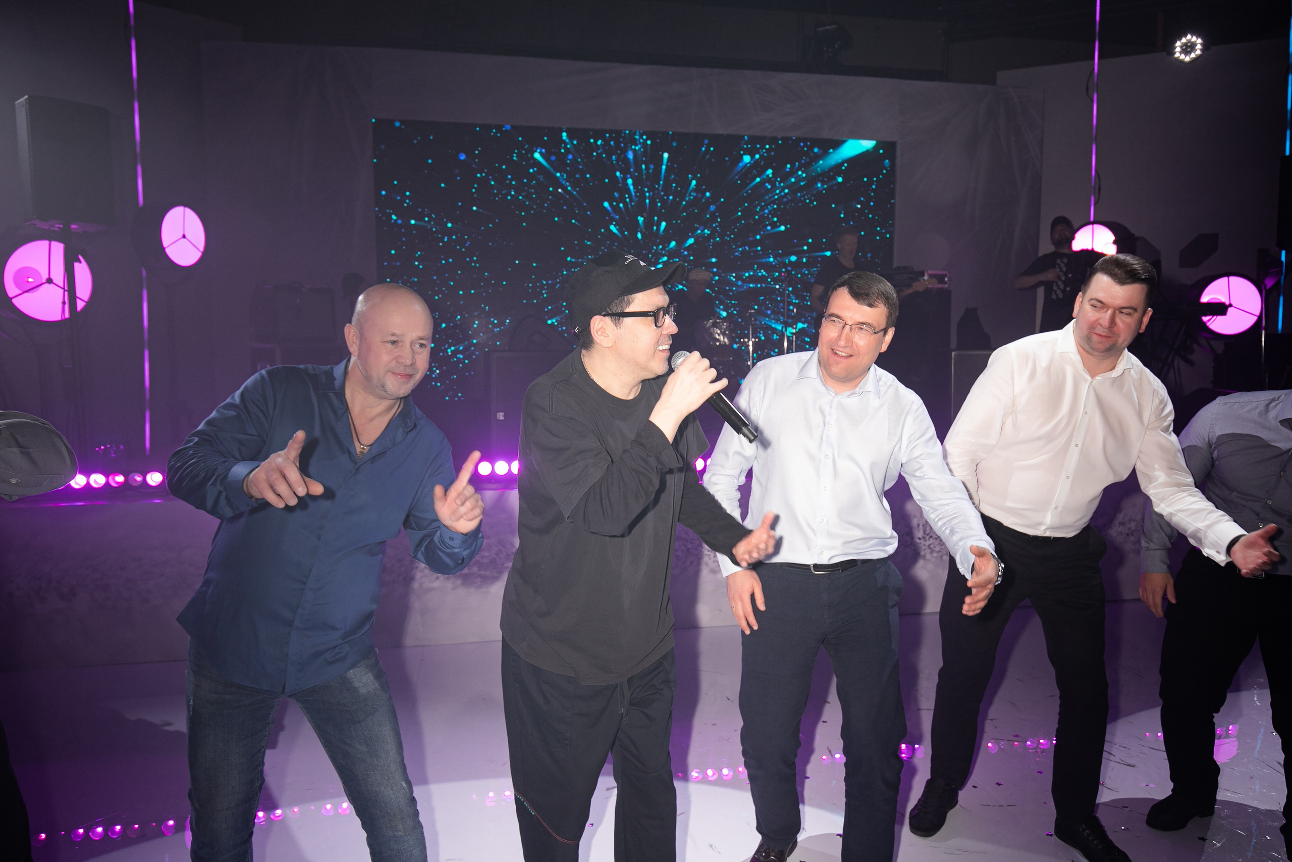 Роза Холл. Репортажный и fashion фотограф в Москве Сергей Бардин