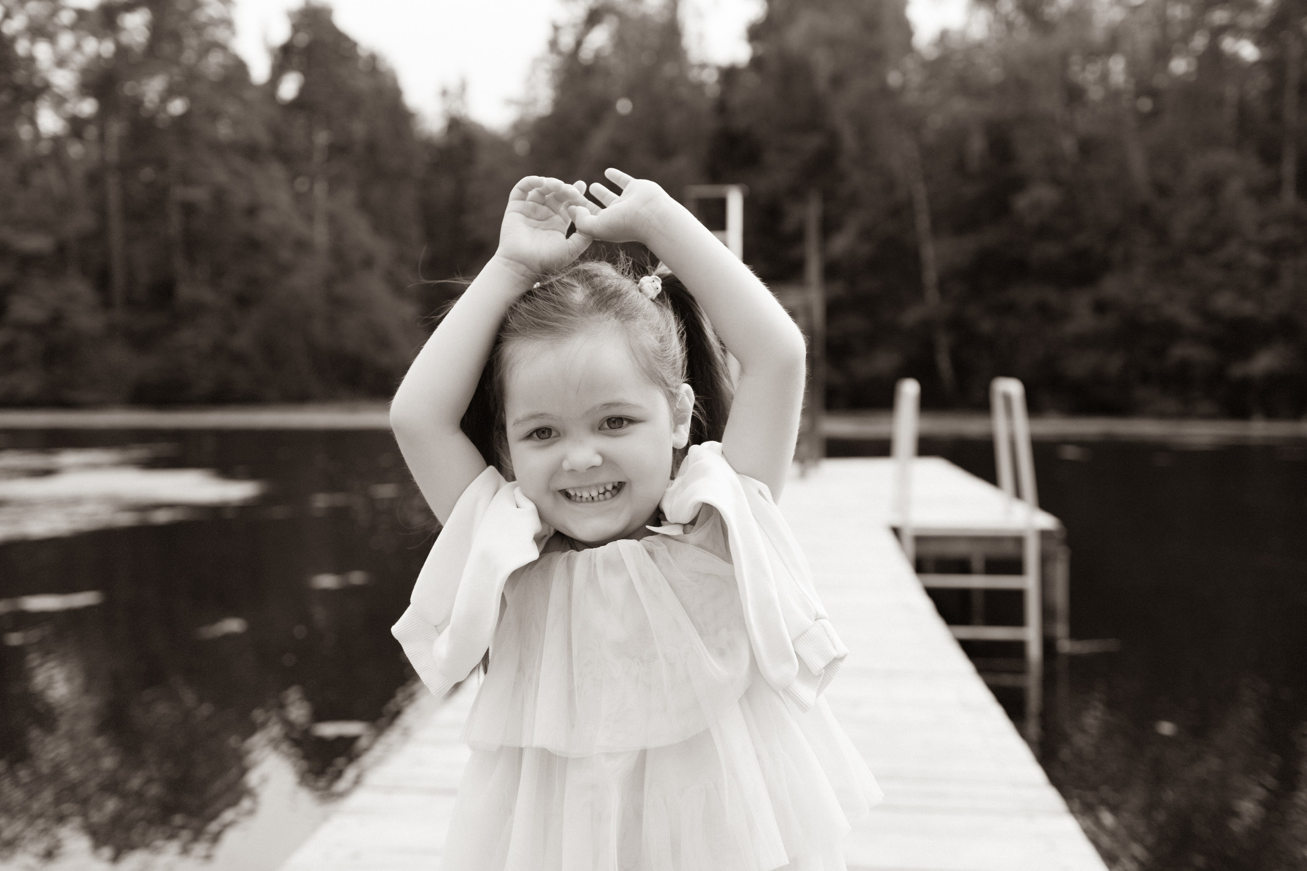 Летний день на речке. Ваш фотограф