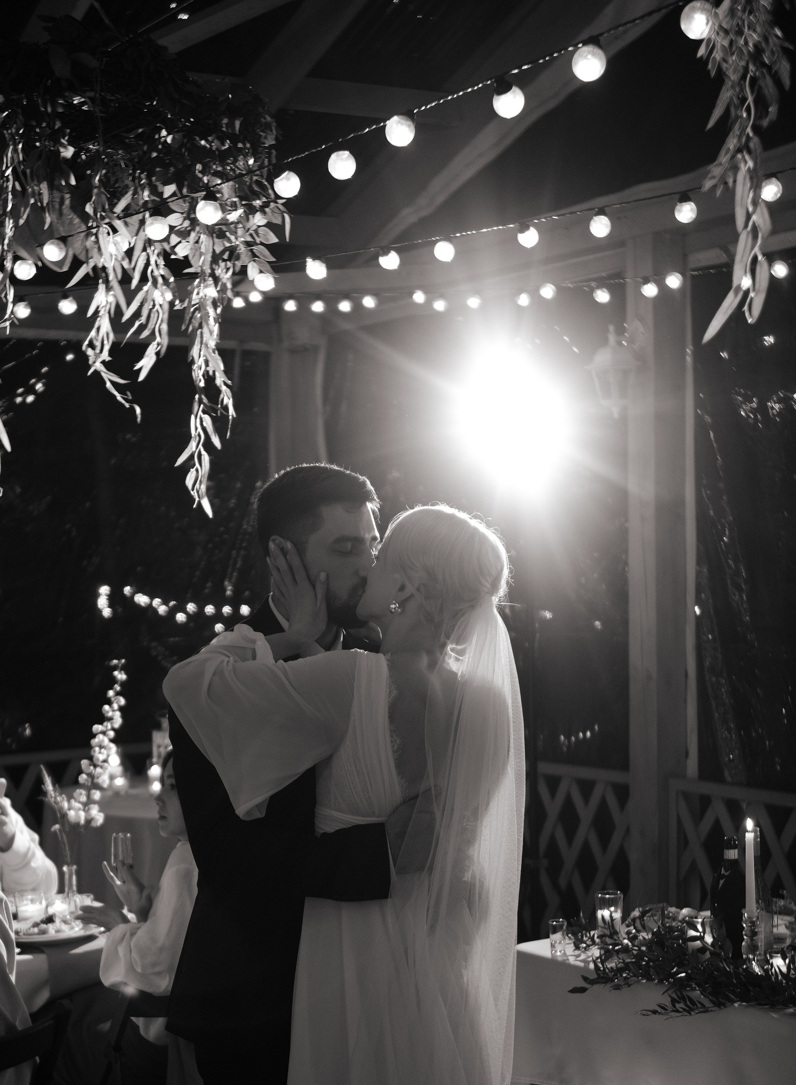 Мурашки под дождём. Обо мне