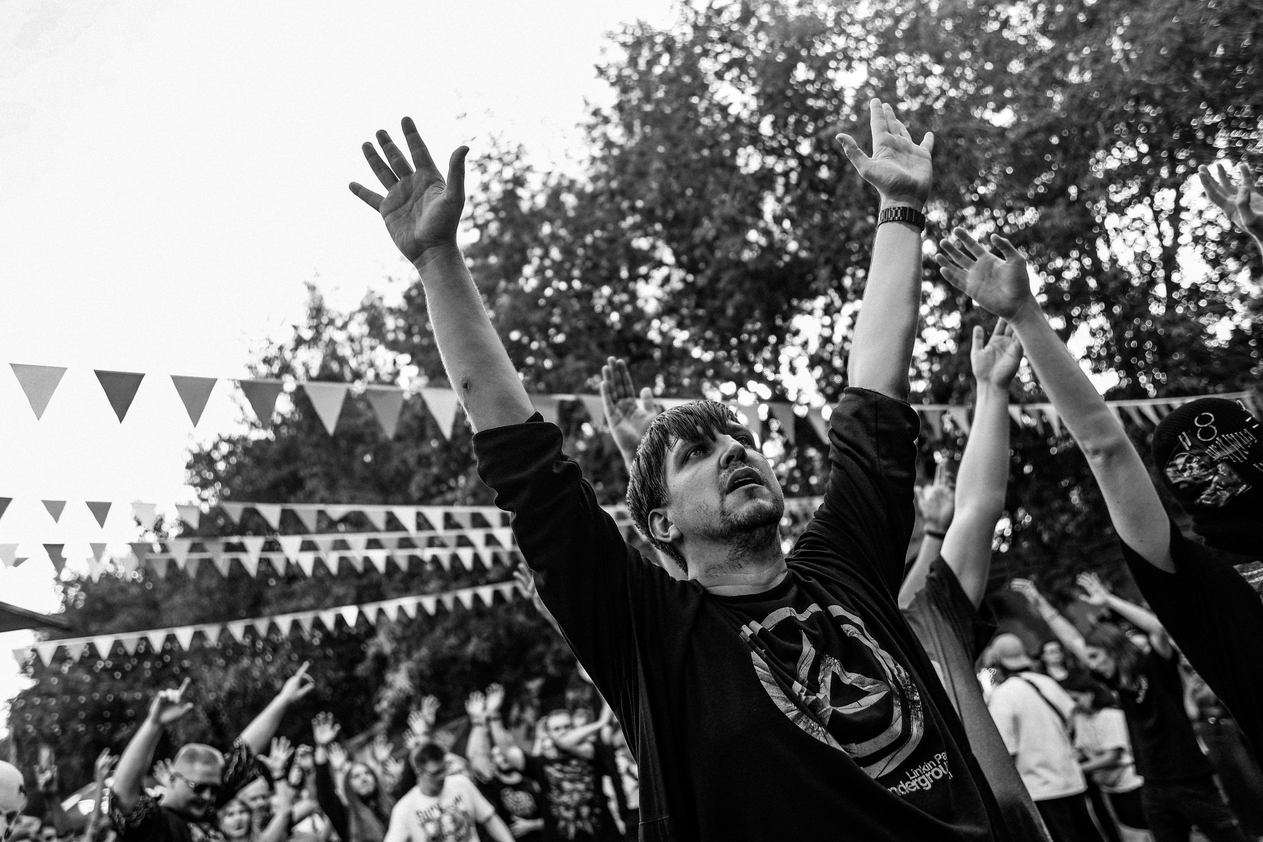 ЛЕТНИЙ МЕТАЛ В ПРАВДЕ