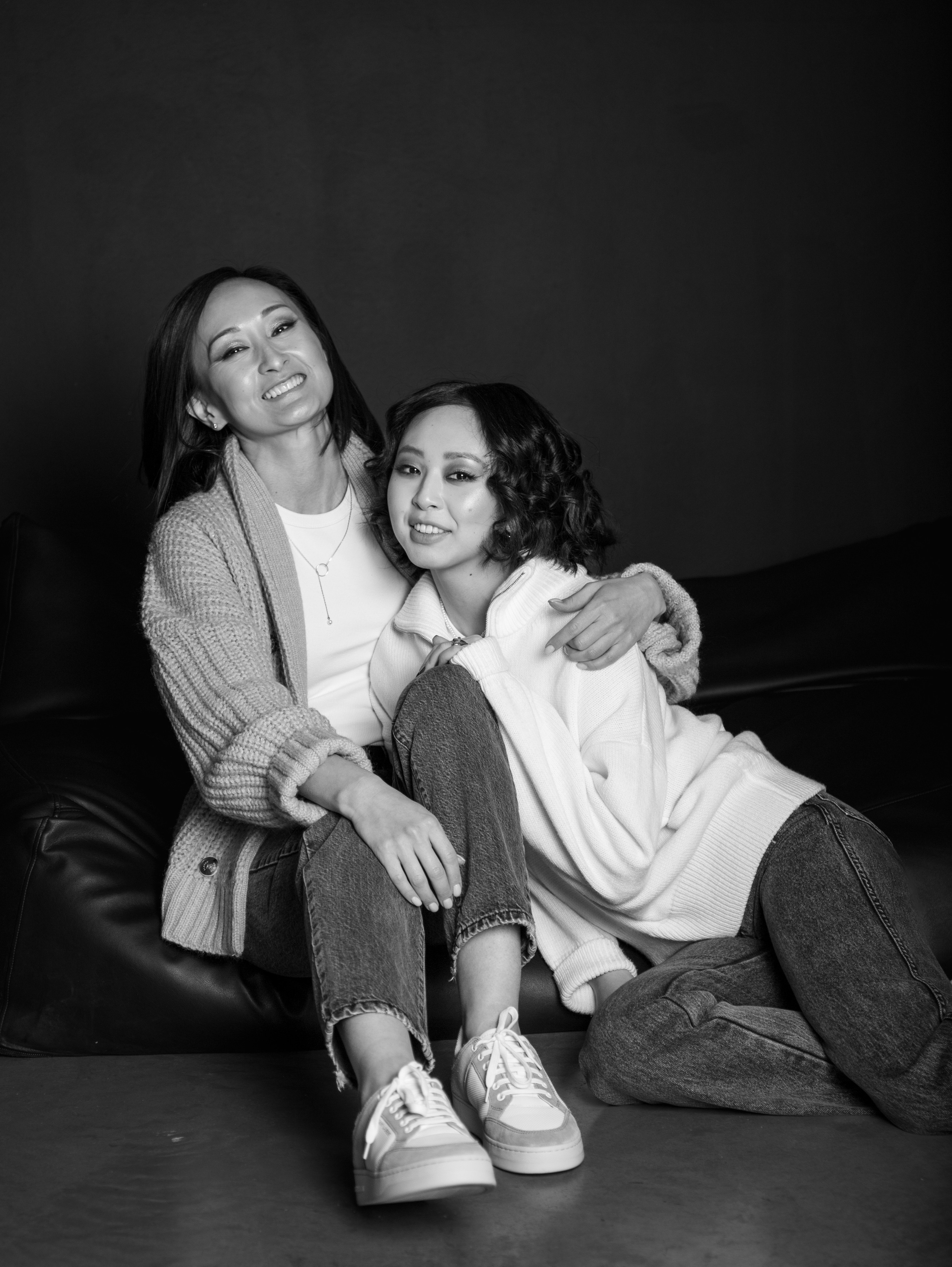 Мама и дочка, студийная съемка. Свадебный и семейный фотограф в Москве Мила Широких