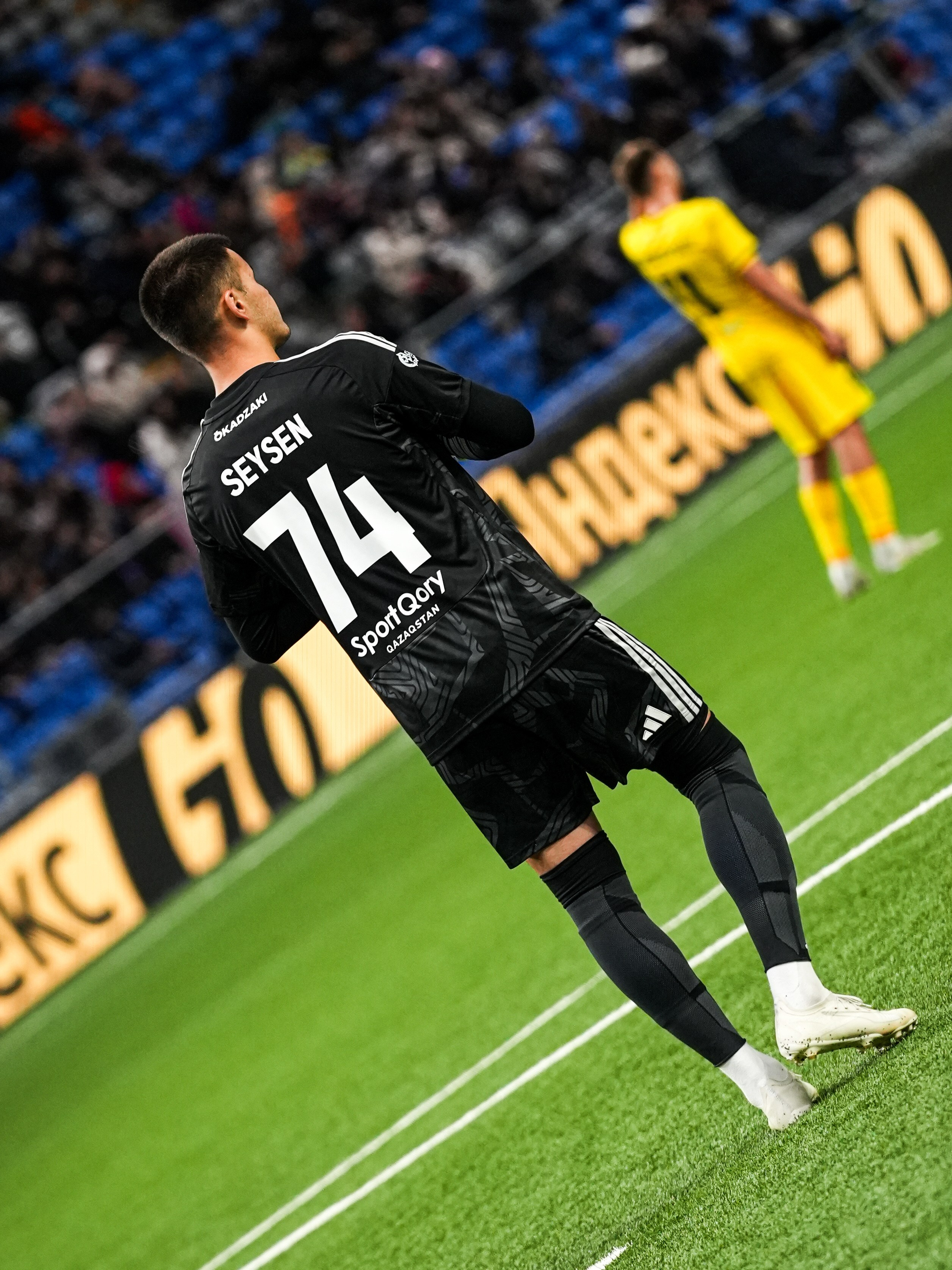 FC ASTANA. Здравствуйте Меня зовут Берден Ансар, Я профессиональный фотограф