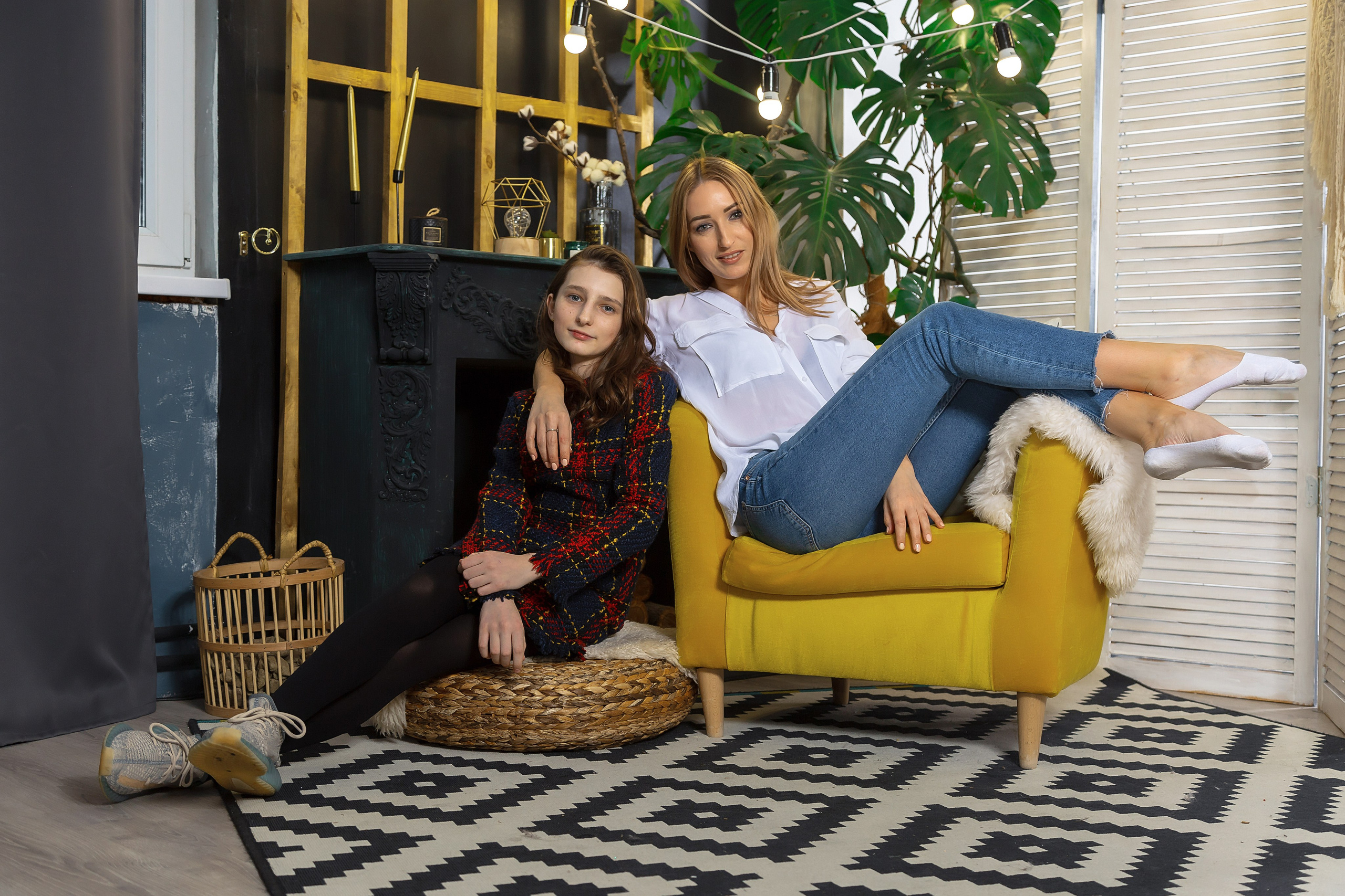 Новогодняя семейная фотосессия в студии в Волгодонске