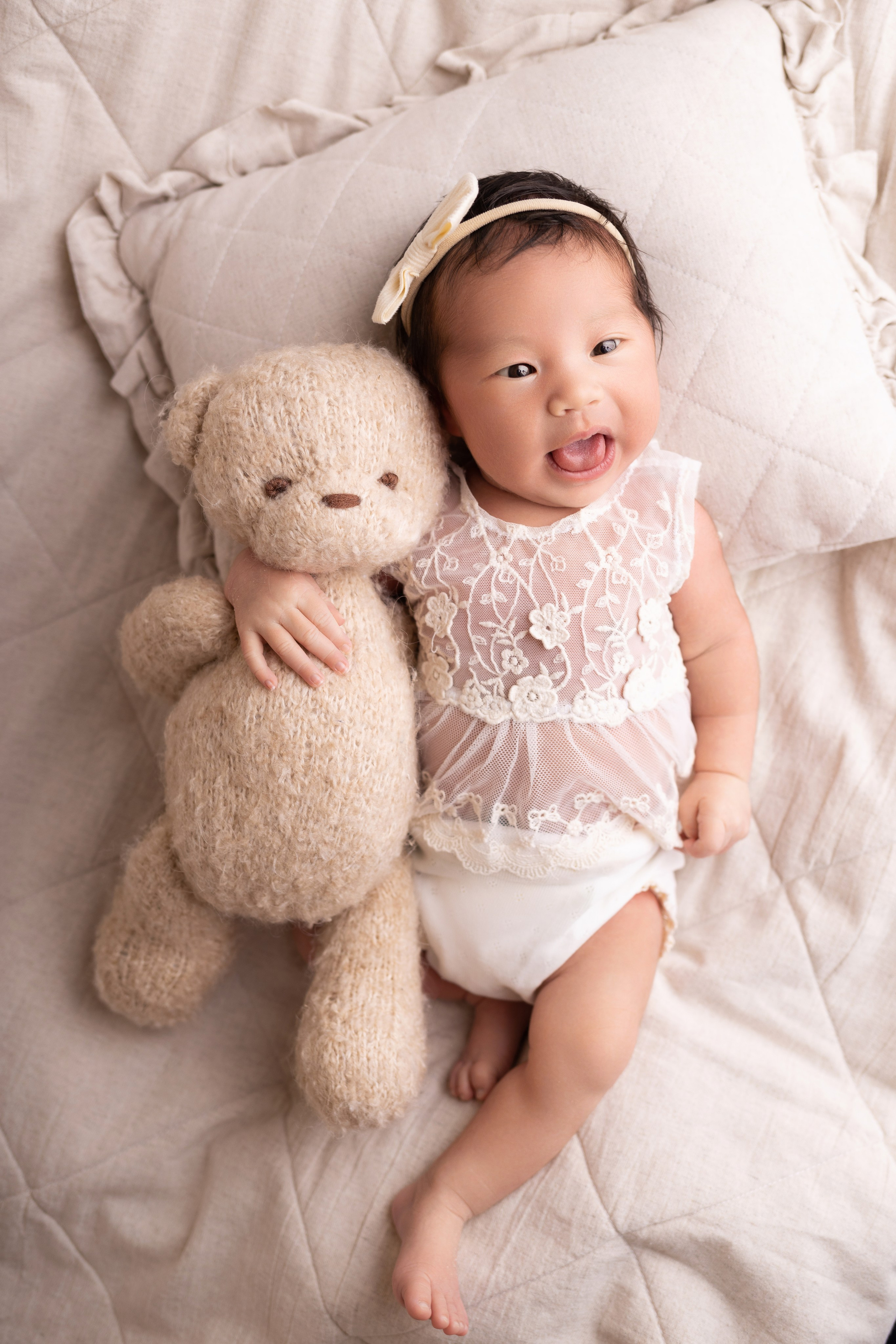 Newborn съемка в стиле Лайф. Фотограф новорожденных малышей в Омске и Омской области Эльвира Камаева