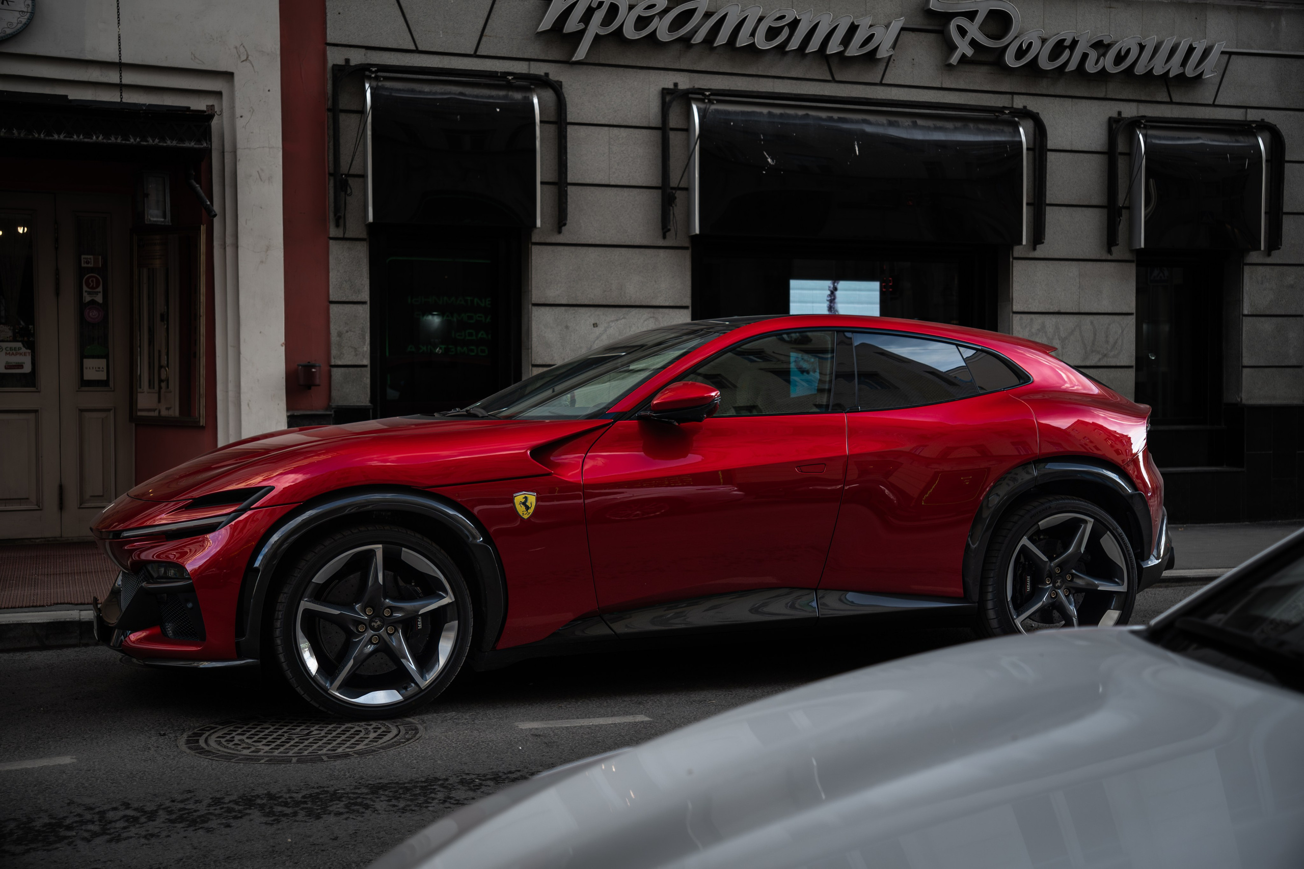 Творческие фото автомобилей. SEVEN HILLS