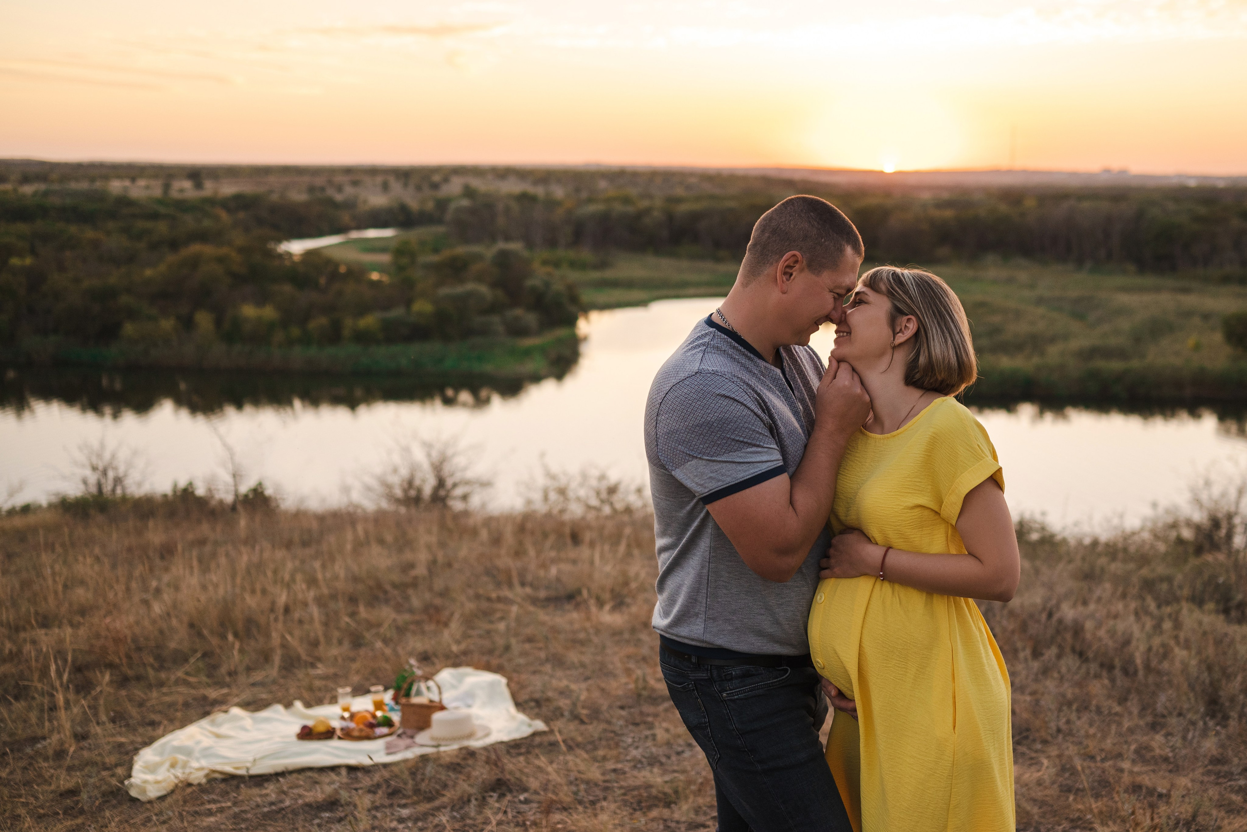 Фотосессия беременности в ожидании. Фотограф в Каменске-Шахтинском Ольга Сагал