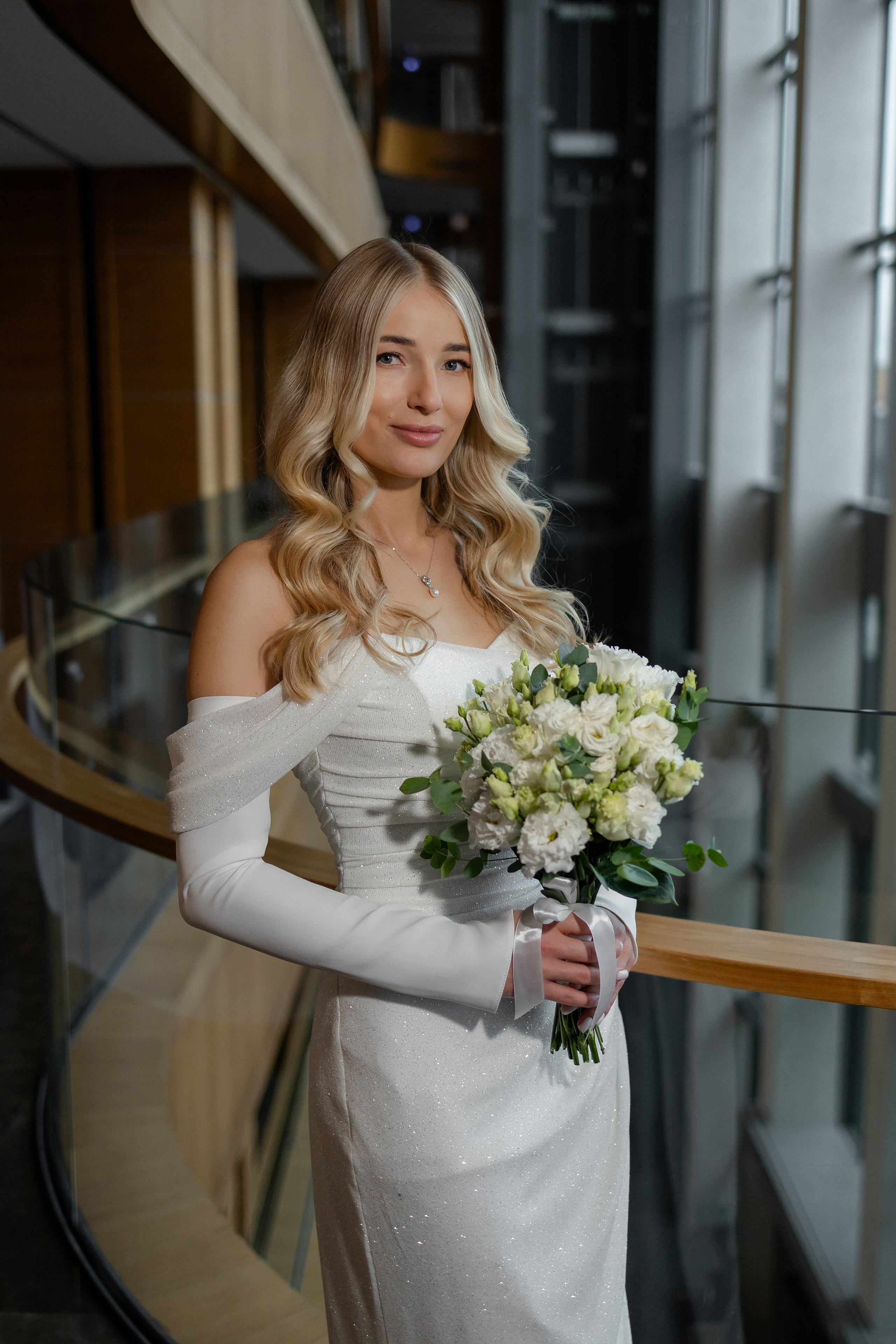 Свадебная фотосессия в отеле Марриот в Минске (Minsk Marriott Hotel). Свадебный фотограф в Минске/Беларуси Сергей Спиридонов