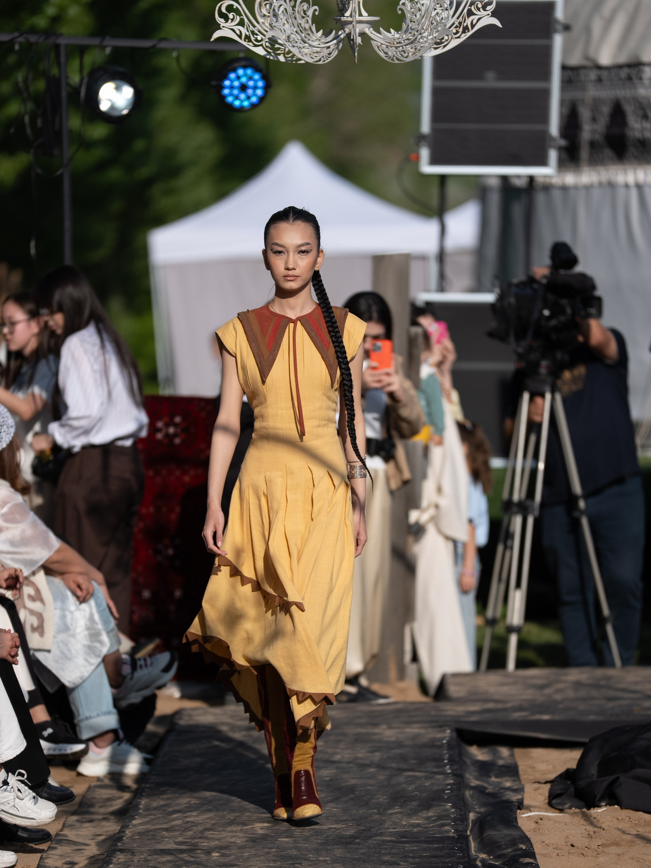 Designer Dariya Kuatzhan. Сайт Алматинского НЮ АРТ, будуар и фэшн фотографа Дениса Карпенко