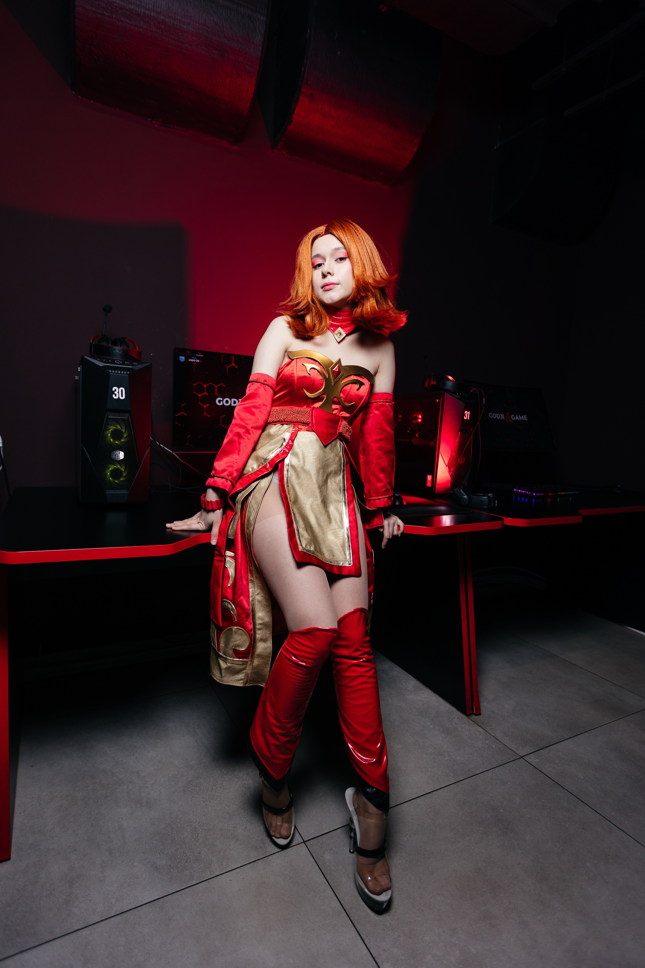 Сеть компьютерных клубов Godji Game. Портретный и репортажный фотограф в Казани Максим Сипачев