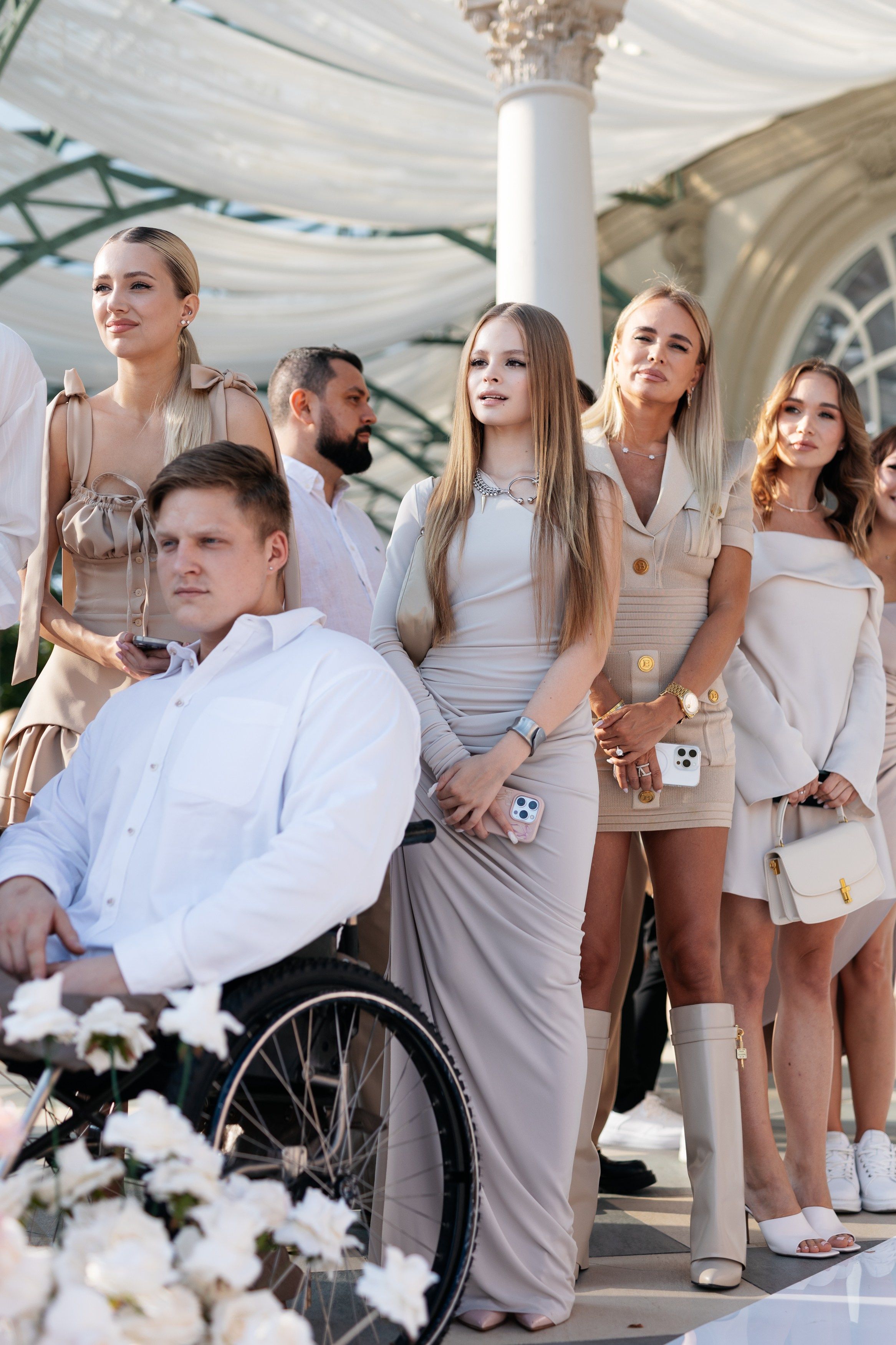 Герберы & звездные гости. Фотограф в Москве Анастасия Курлович