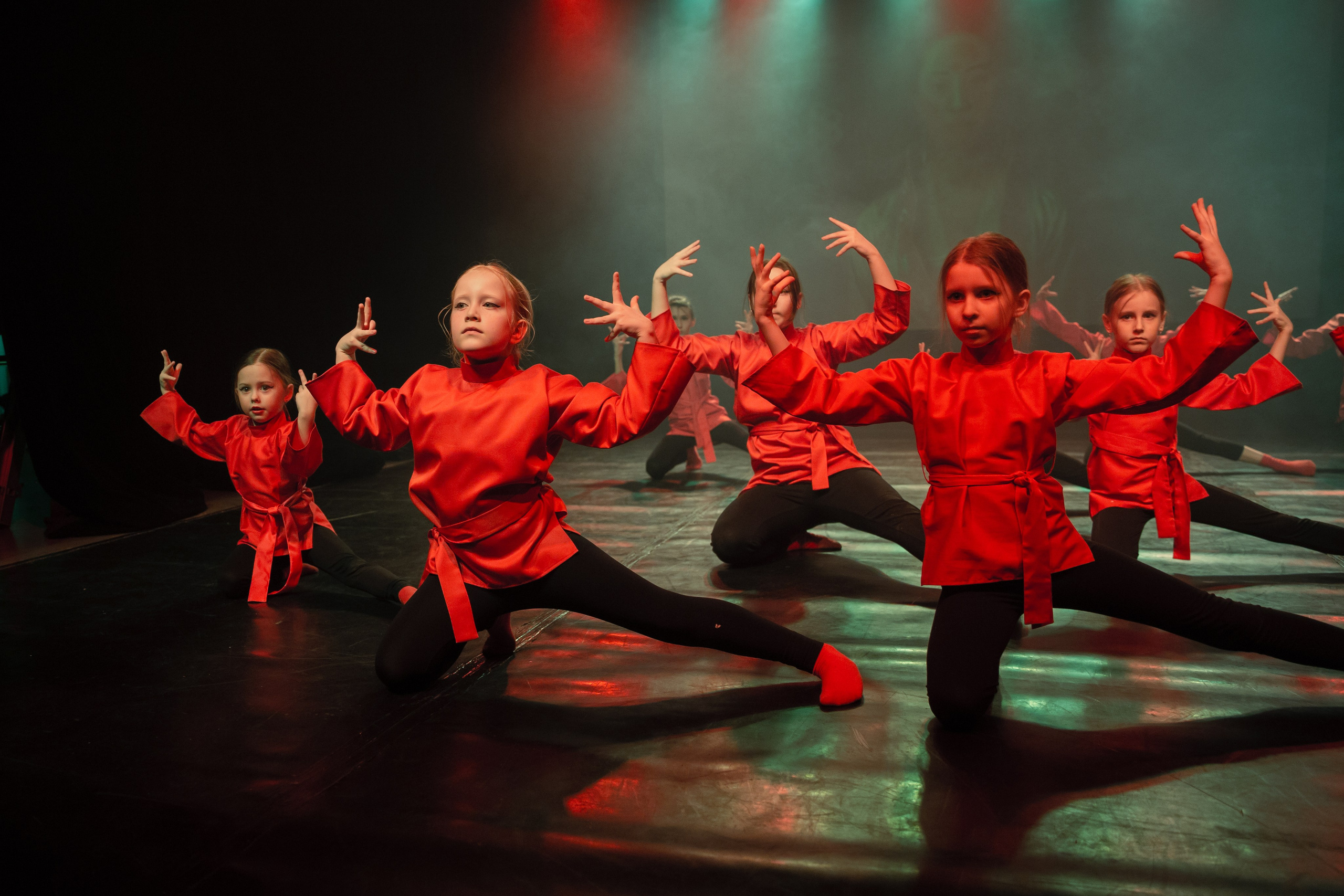 Детский танцевальный спектакль. Фотограф в Санкт-Петербурге