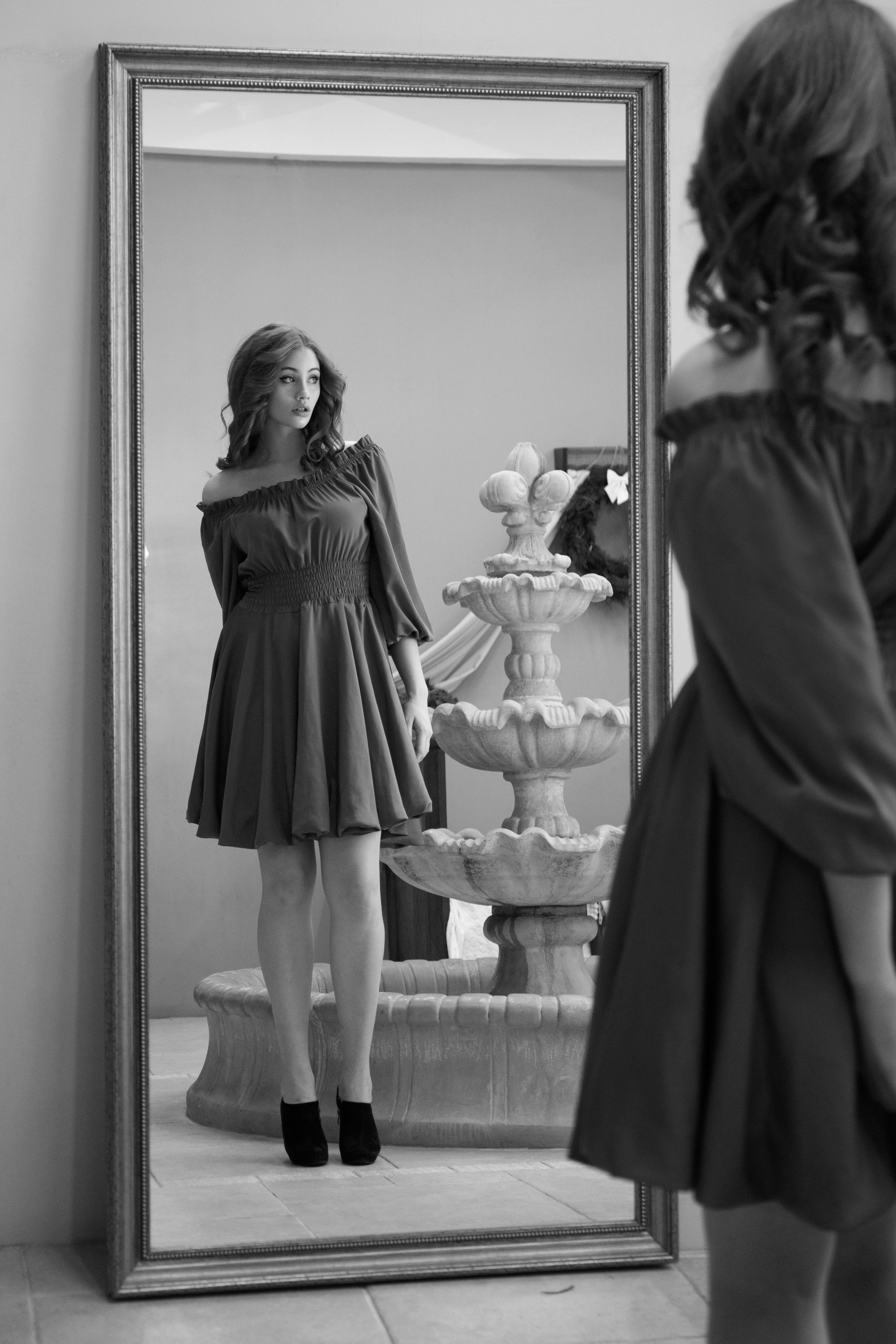 Подруги Новогодняя съемка в студии. Свадебный и семейный фотограф в Москве Мила Широких