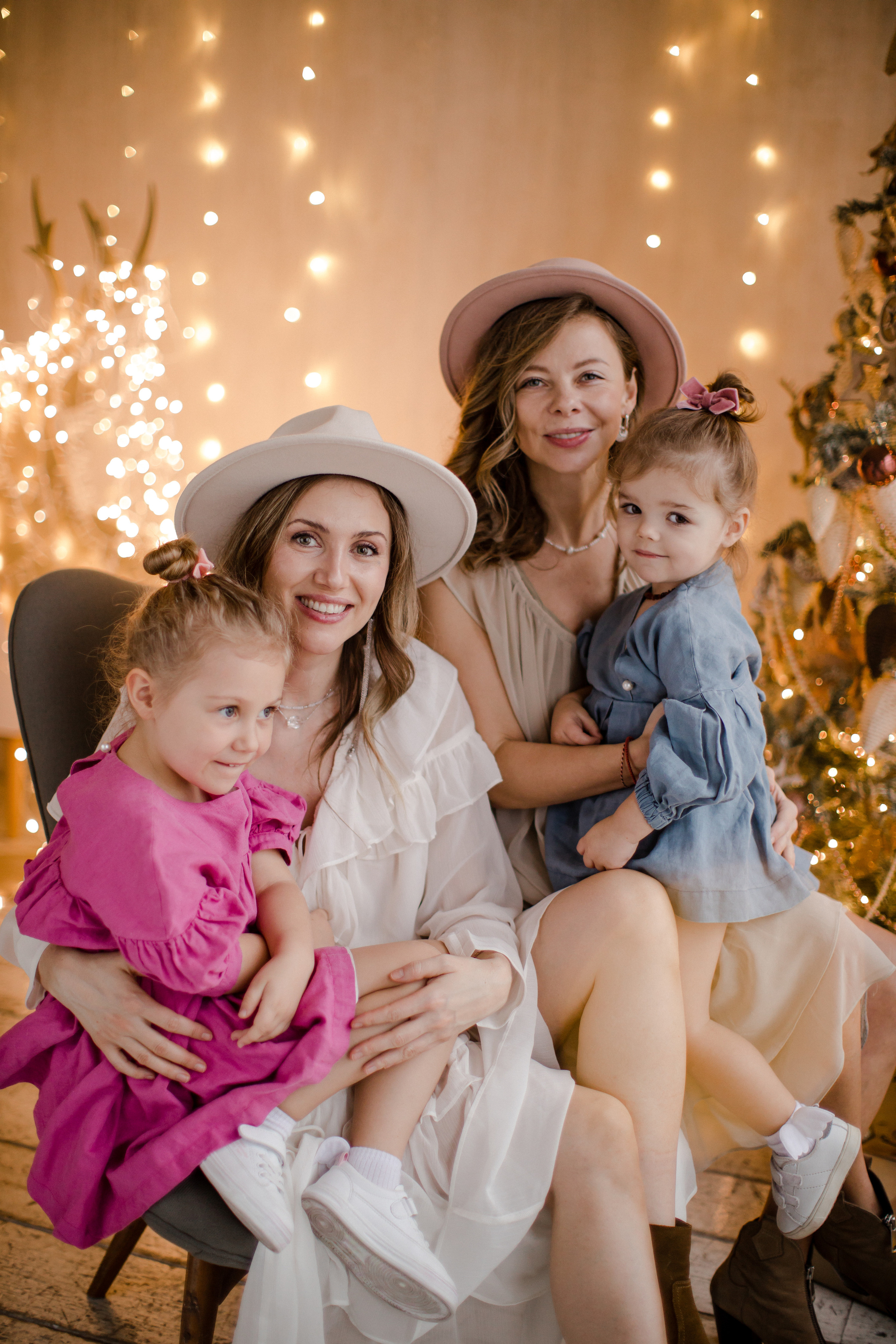 Даша Таня с детьми. Семейный и детский фотограф в Москве Кузьмина Мария