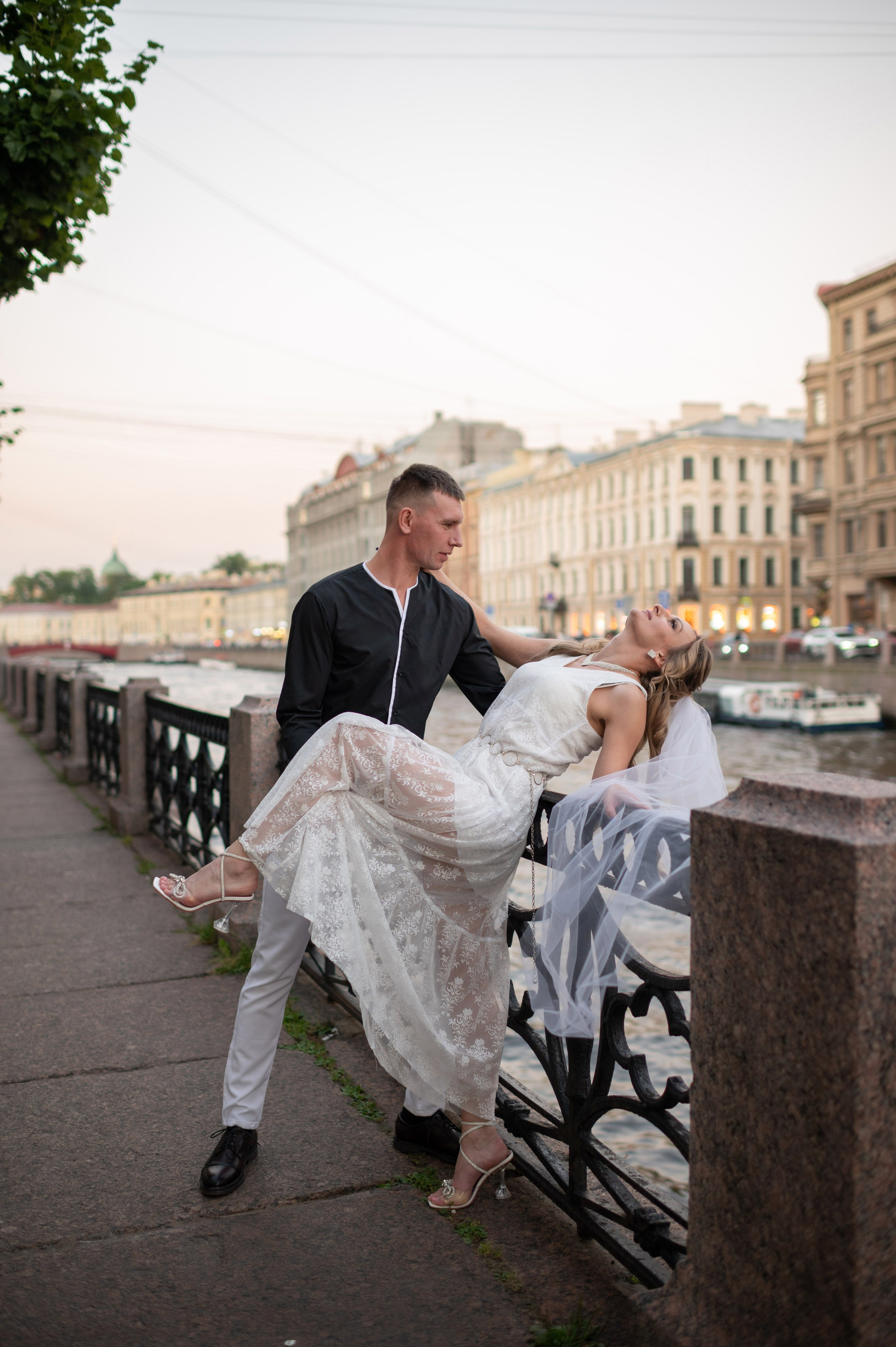 Екатерина и Андрей (свадебная фотосессия в вечернем Петербурге). Портретный, семейный и свадебный фотограф в Санкт-Петербурге и в Пушкине Ширяев Денис