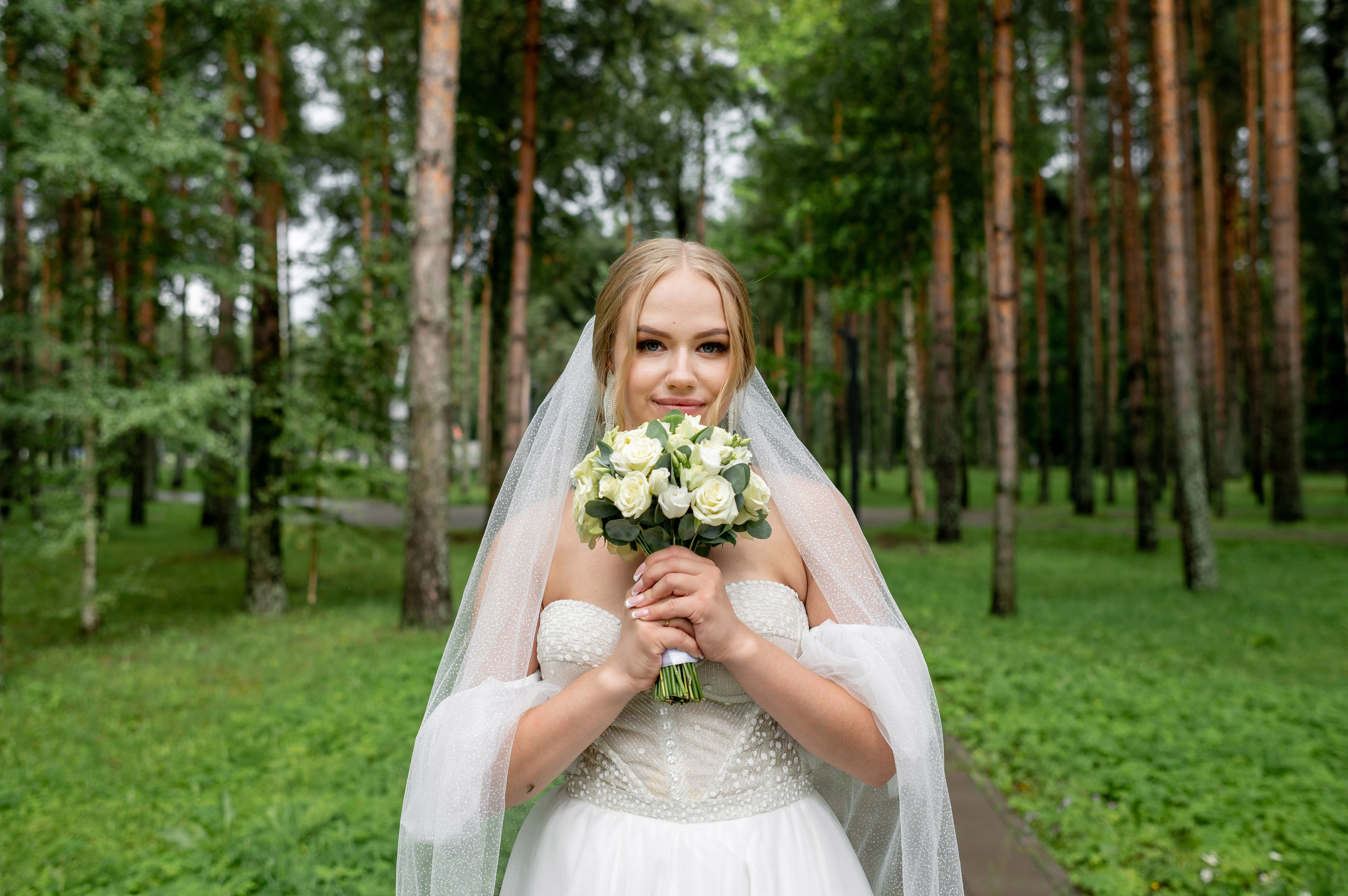Ксения и Владислав (фотосессия в ЗАГСе и парке города Кингисеппа). Портретный, семейный и свадебный фотограф в Санкт-Петербурге и в Пушкине Ширяев Денис