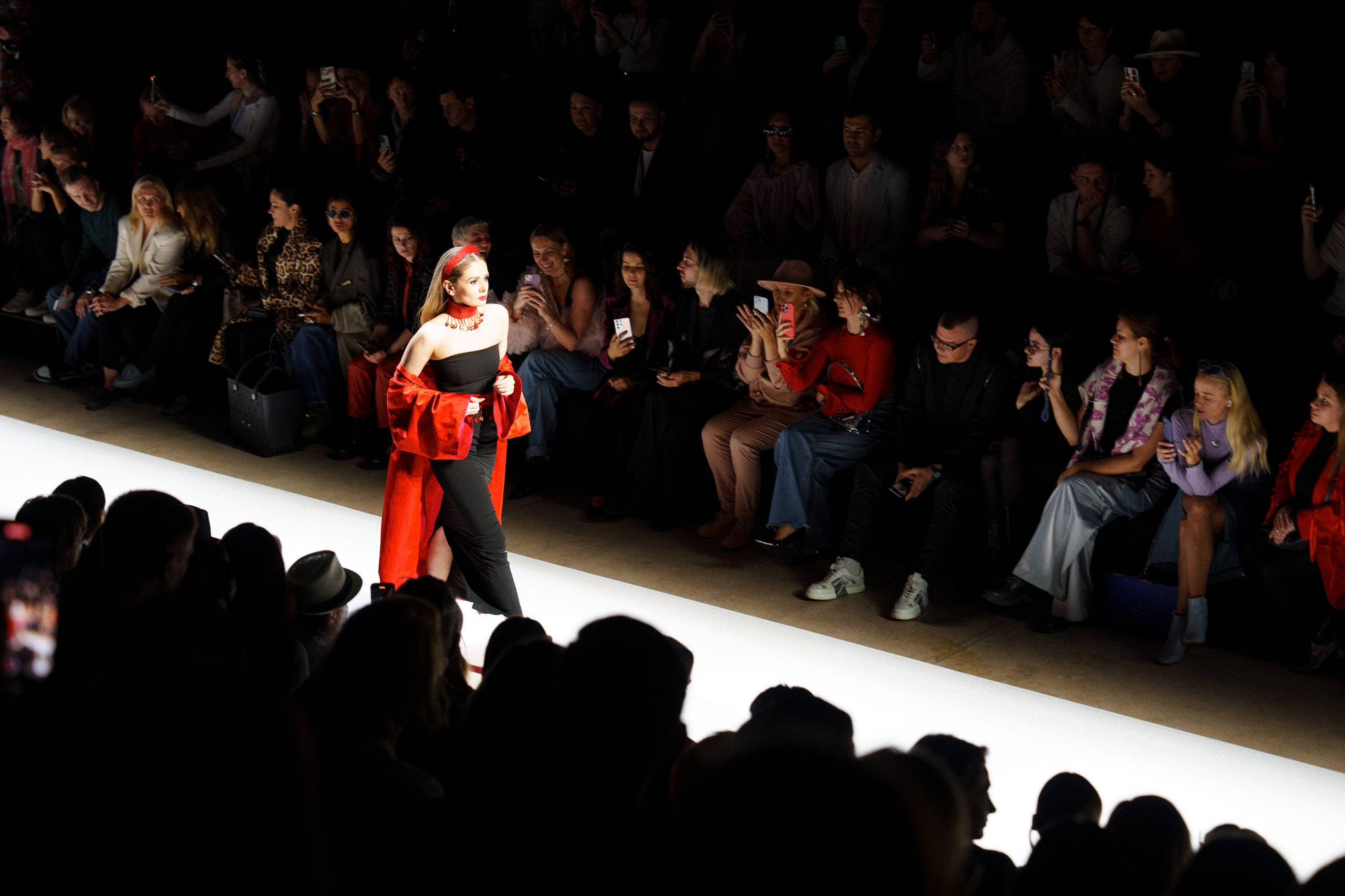 Moscow Fashion Week 2024 осень. Фотограф Николай Прокофьев модельные тесты в Москве