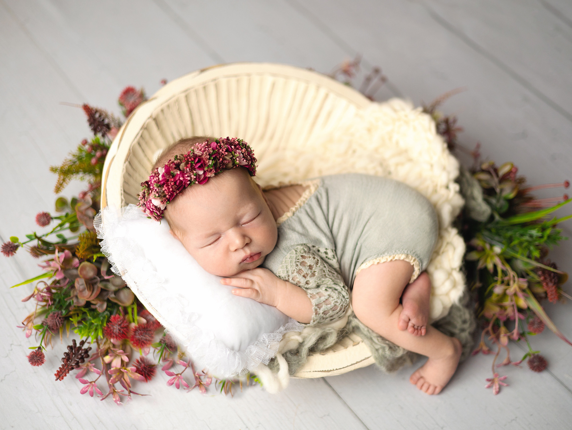 Newborn. Фотограф новорождённых в Казани Нейля Гильмутдинова ньюборн