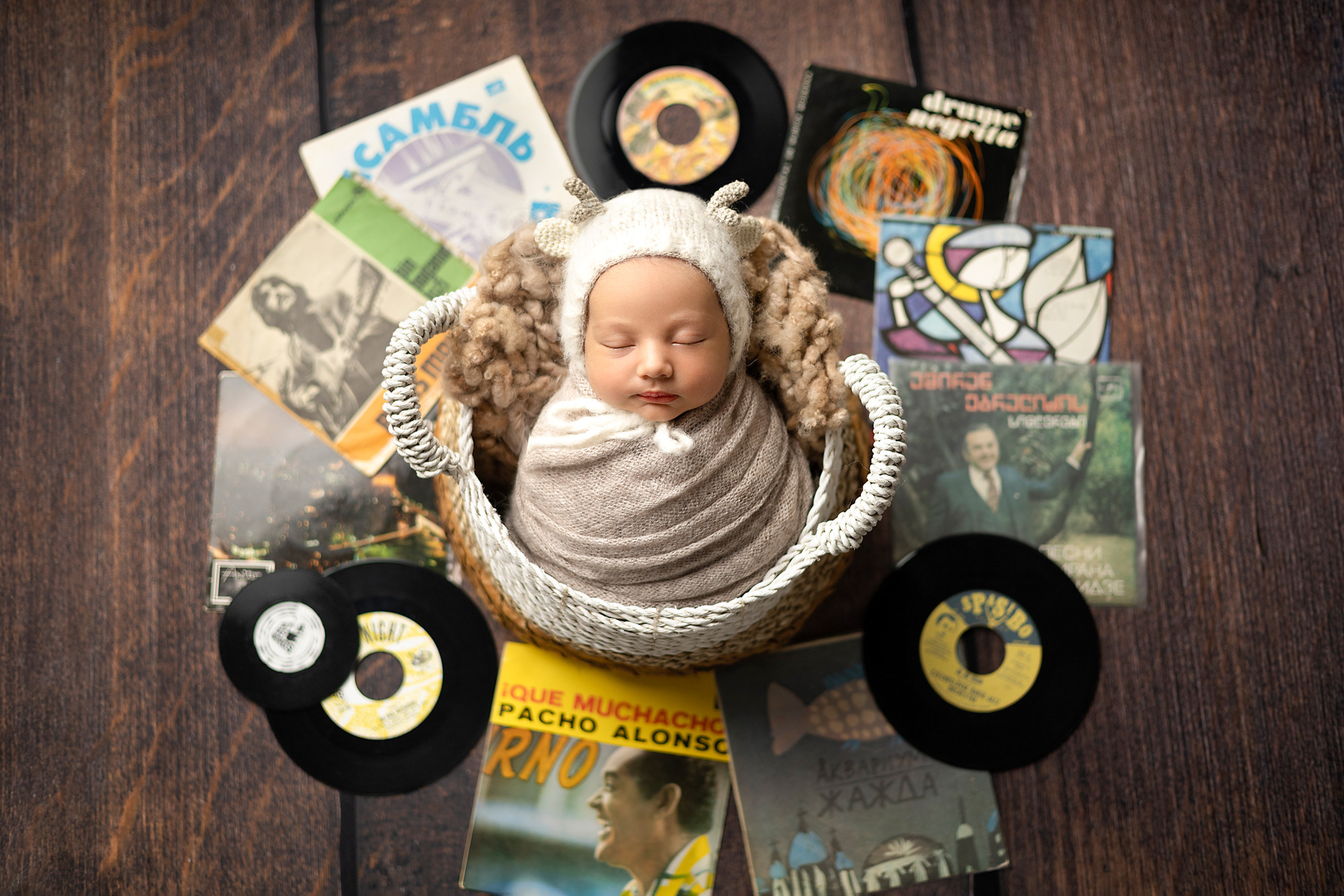 Newborn. Фотограф новорождённых в Казани Нейля Гильмутдинова ньюборн