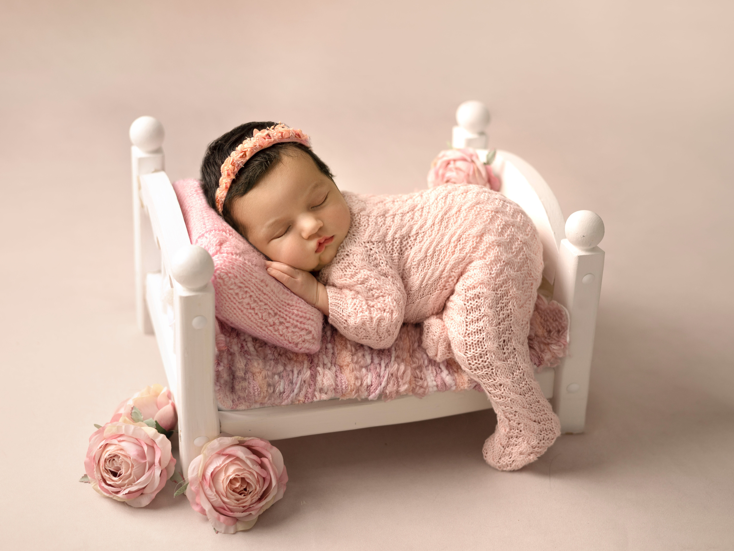 Newborn. Фотограф новорождённых в Казани Нейля Гильмутдинова ньюборн