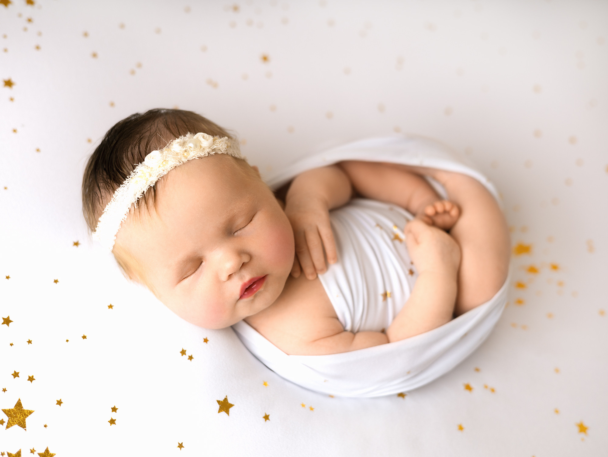 Newborn. Фотограф новорождённых в Казани Нейля Гильмутдинова ньюборн