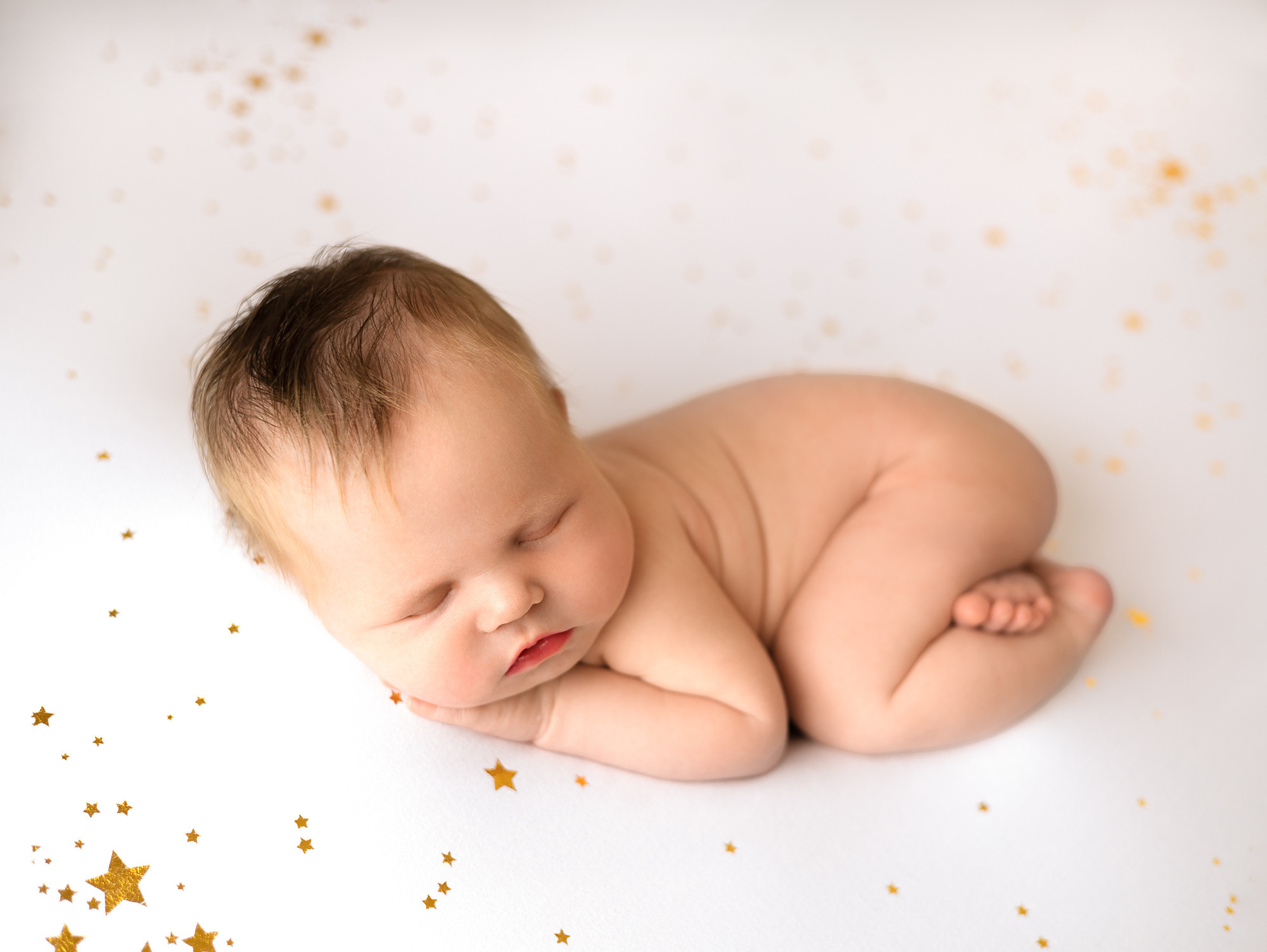 Newborn. Фотограф новорождённых в Казани Нейля Гильмутдинова ньюборн