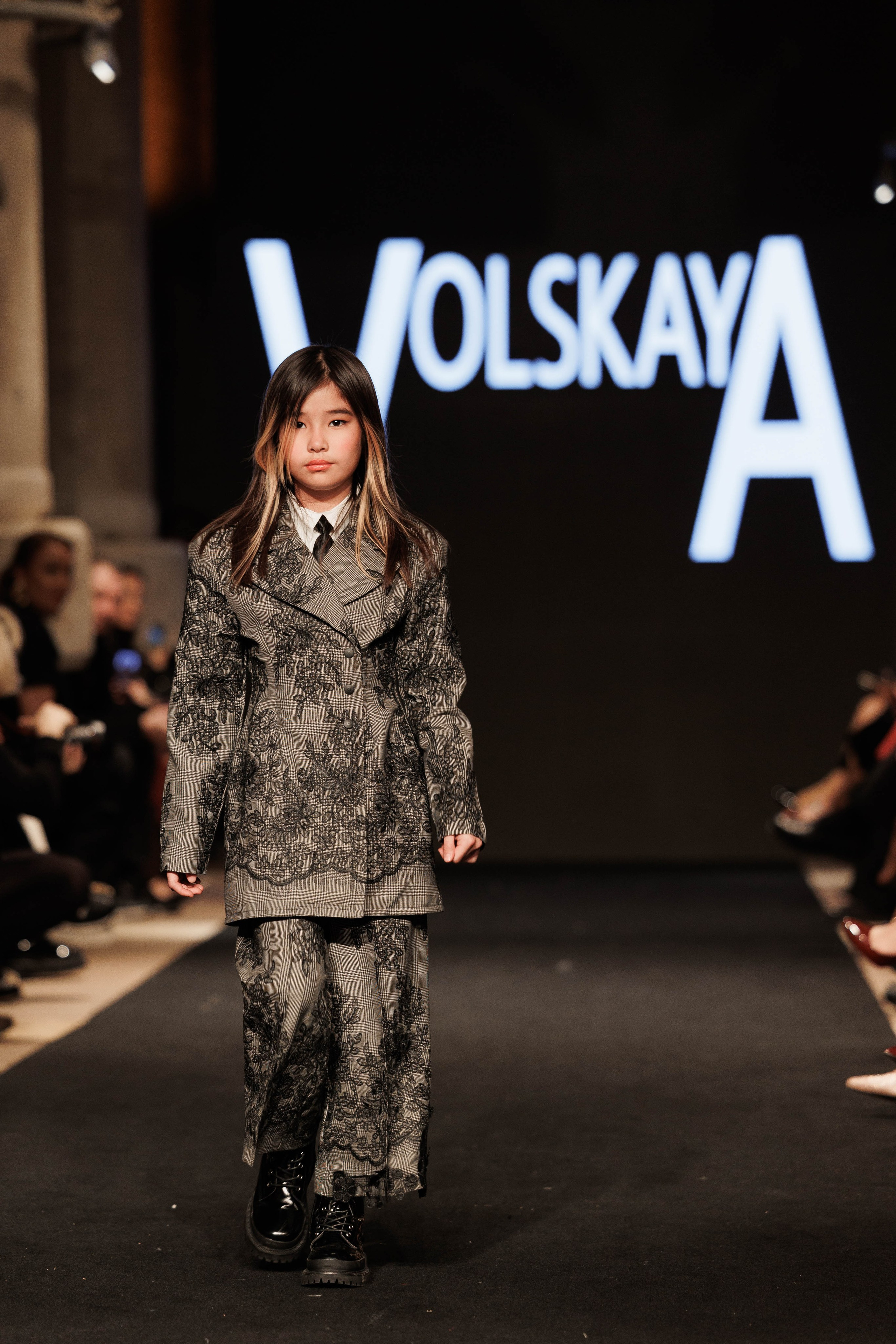 IFB-показ. About