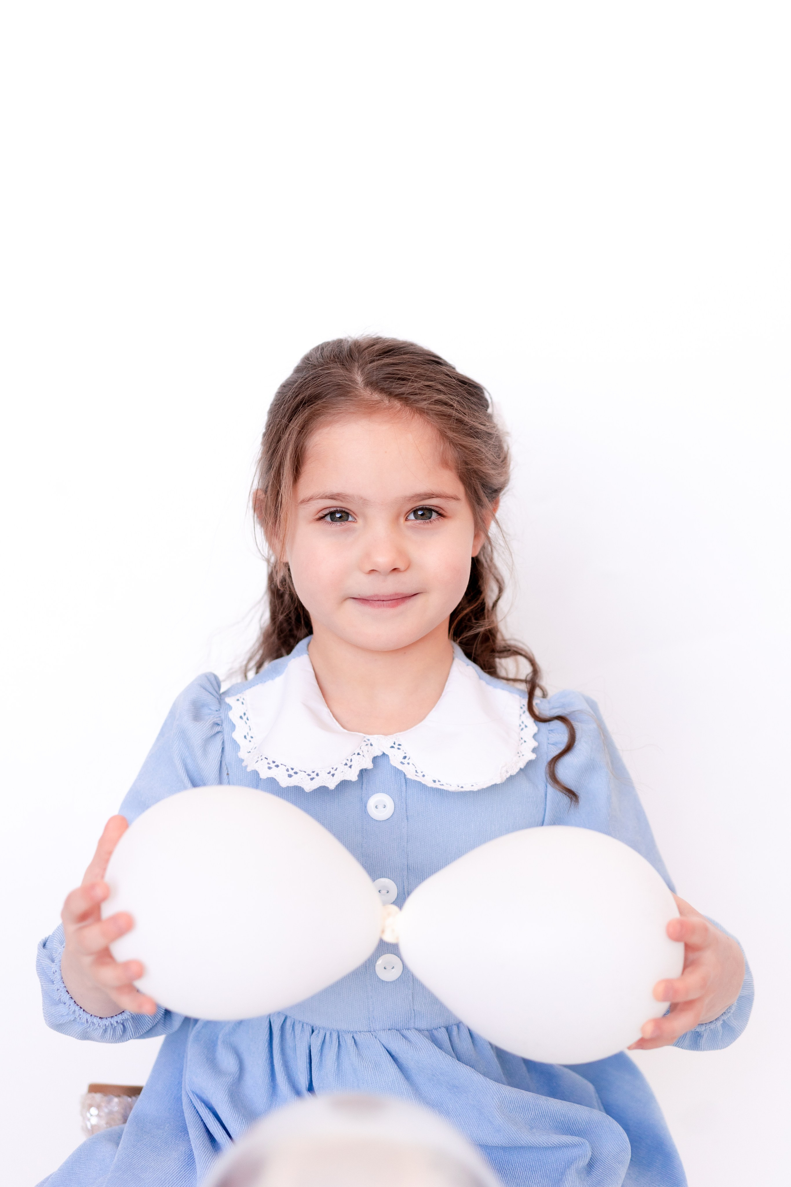 С Днём Рождения ребенка, портрет. Детская, семейная фотостудия в Санкт-Петербурге