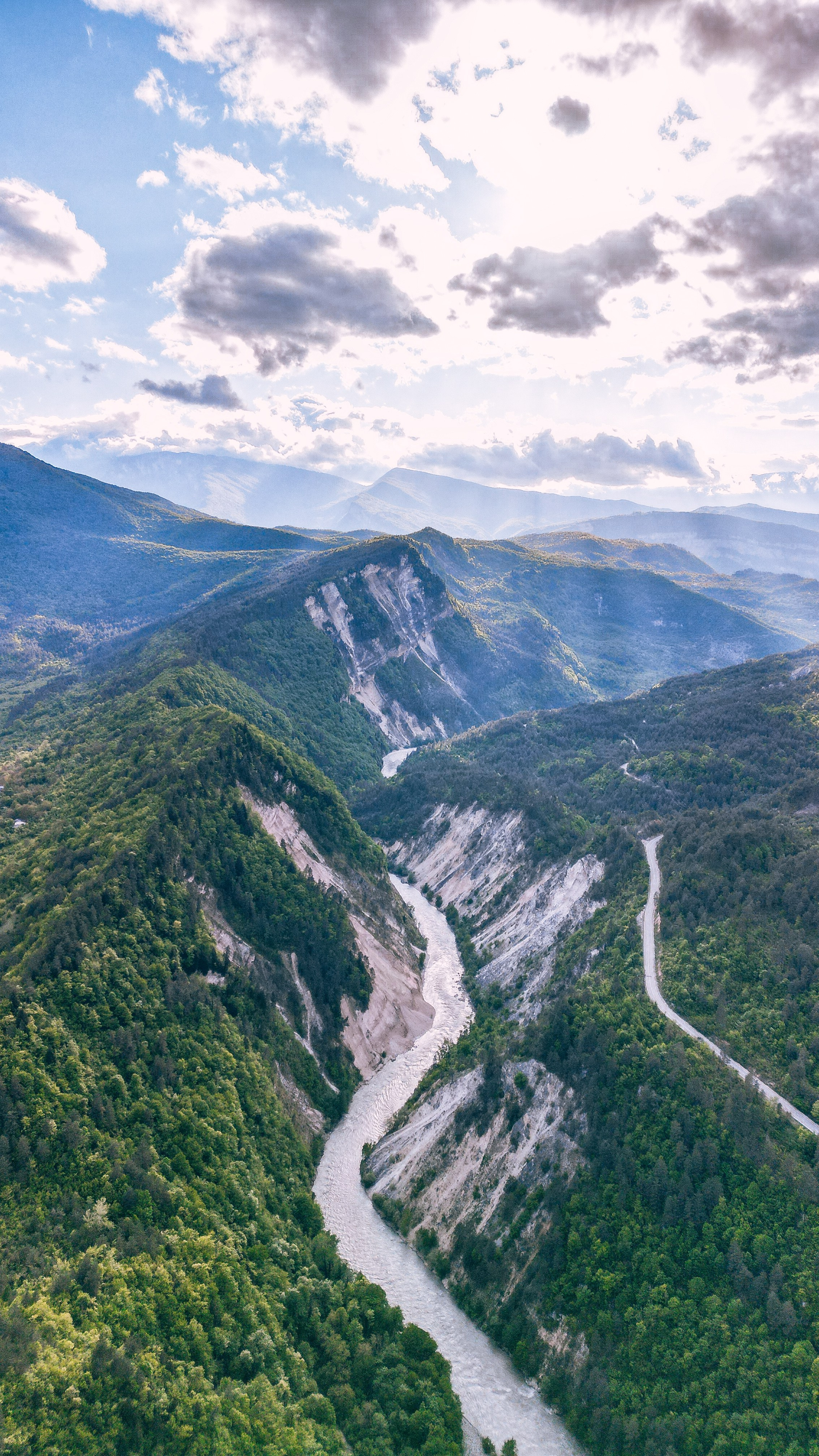 Грузия 2023. Человек с фотокамерой