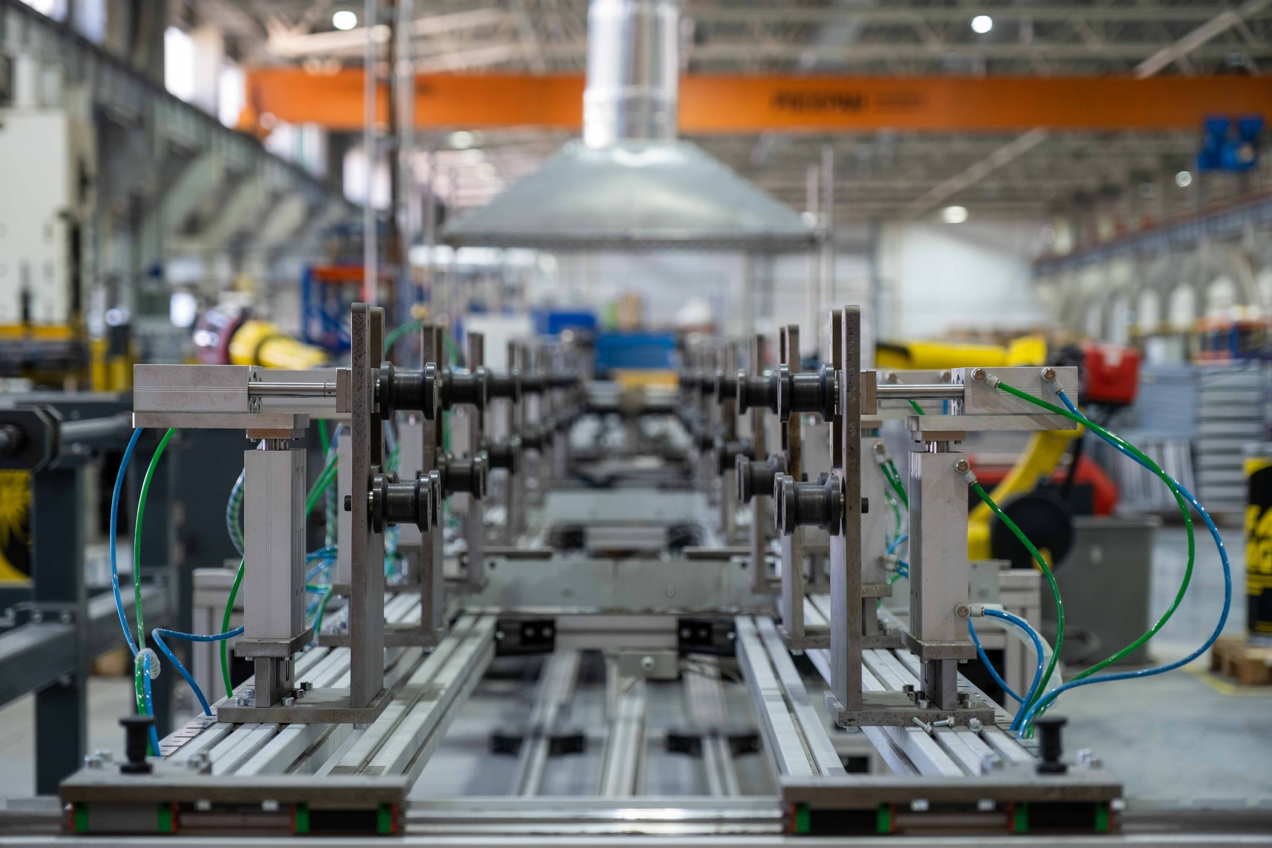 IEK — торжественное открытие производственного цеха. Фото тур