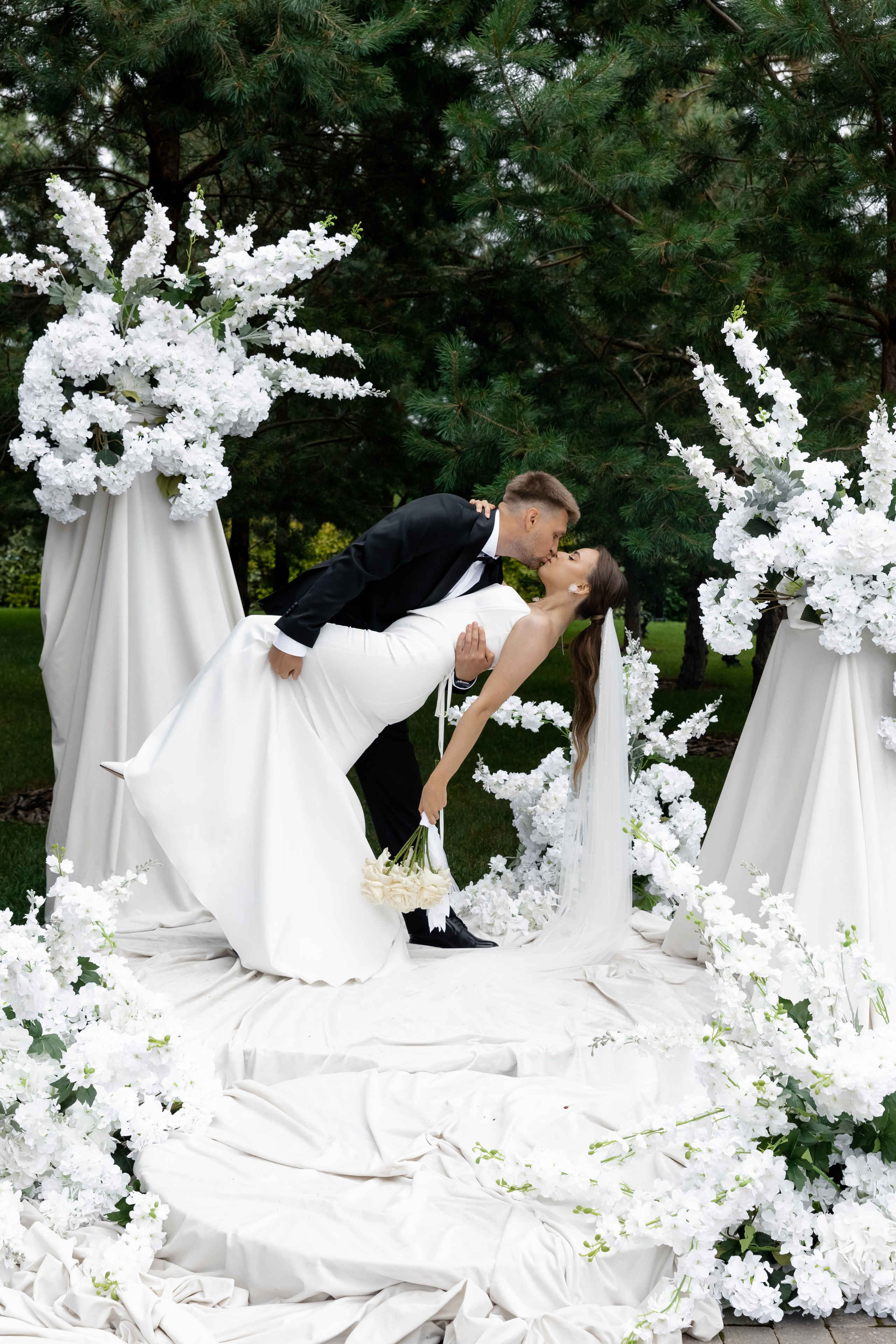 Дмитрий и Валерия. Свадебный фотограф Михаил Симонов