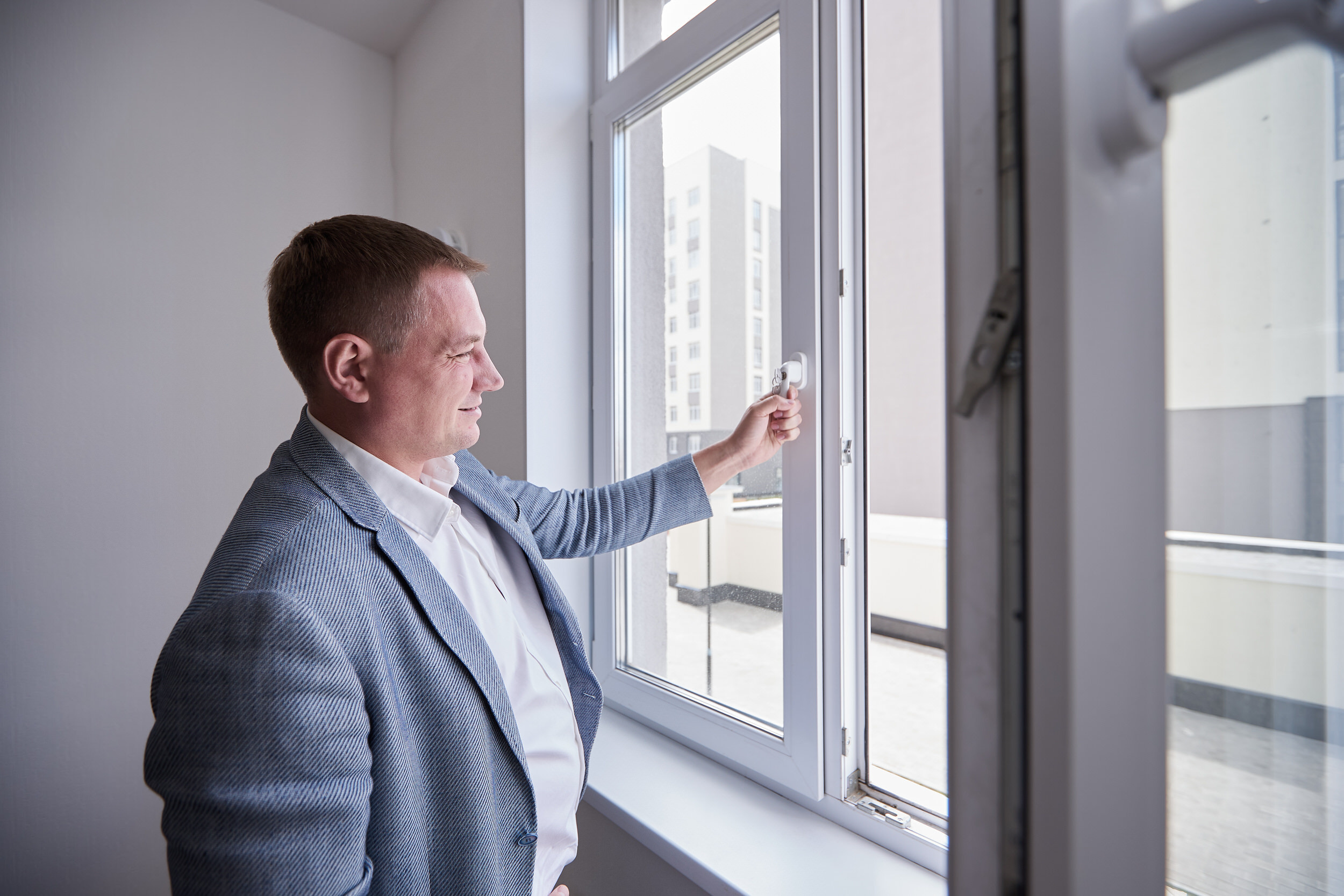 Фотограф для съемки застройщика. Контент для бизнеса в Екатеринбурге Полдень Медиа