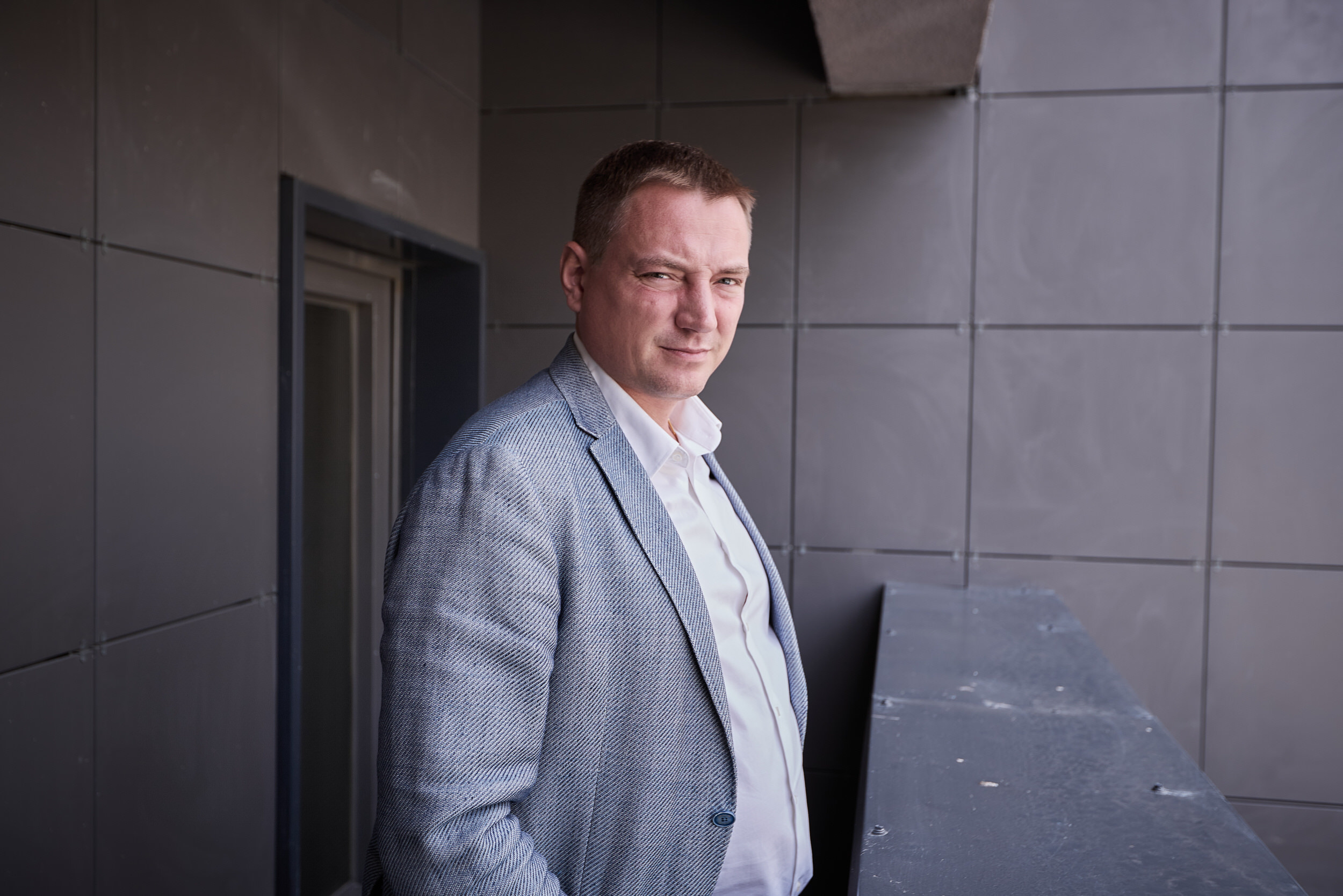 Фотограф для съемки застройщика. Контент для бизнеса в Екатеринбурге Полдень Медиа