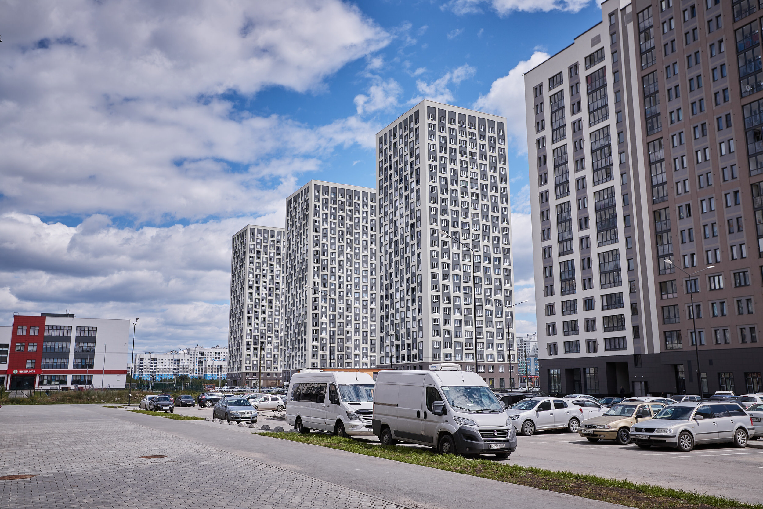 Фотограф для съемки застройщика. Контент для бизнеса в Екатеринбурге Полдень Медиа