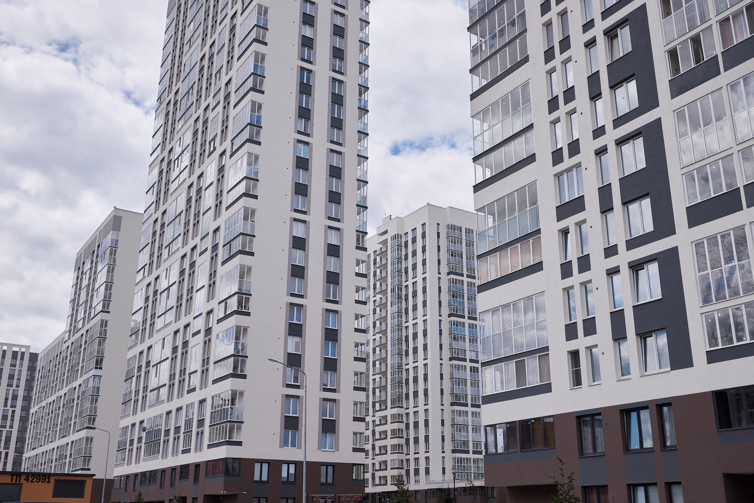 Фотограф для съемки застройщика. Контент для бизнеса в Екатеринбурге Полдень Медиа