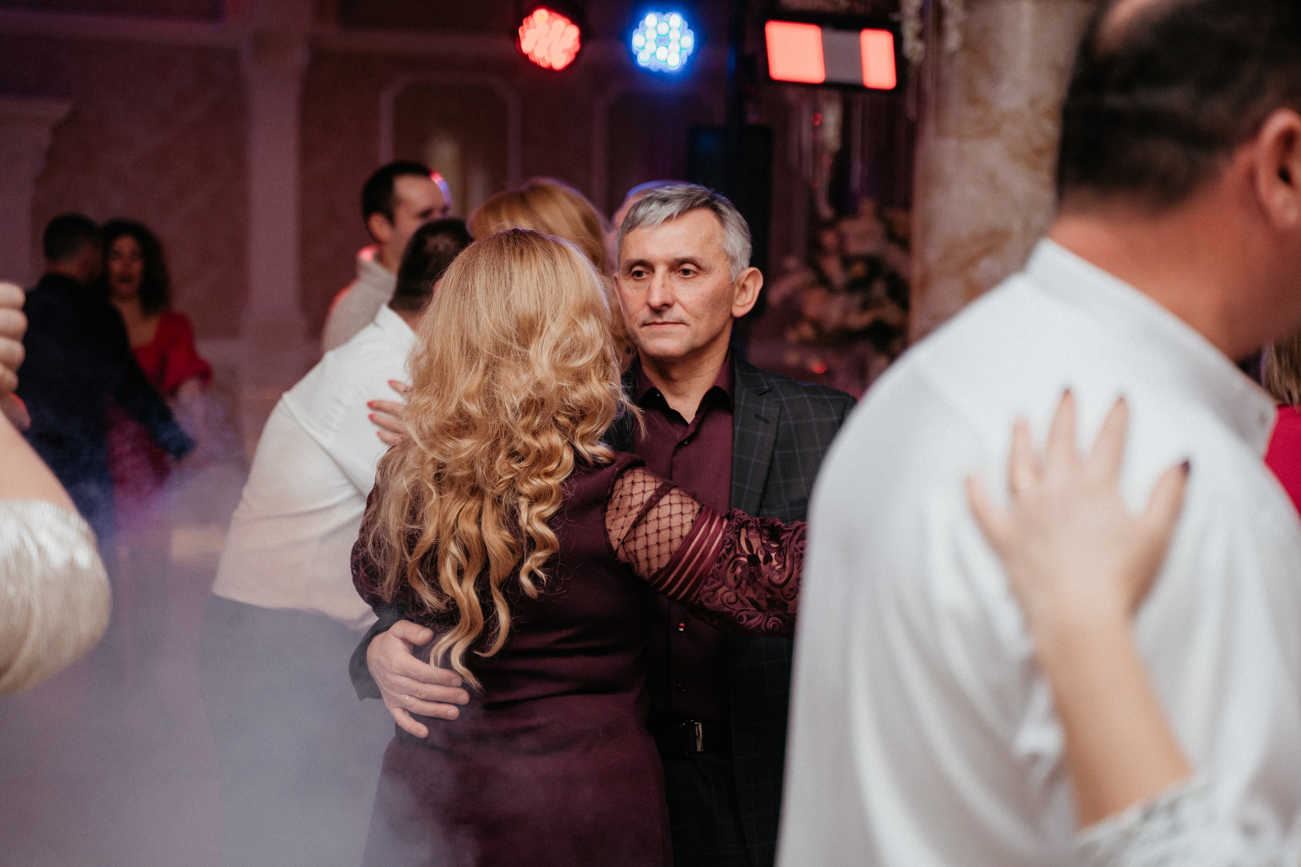 Новый год (РЭС). Свадебный фотограф в Симферополе